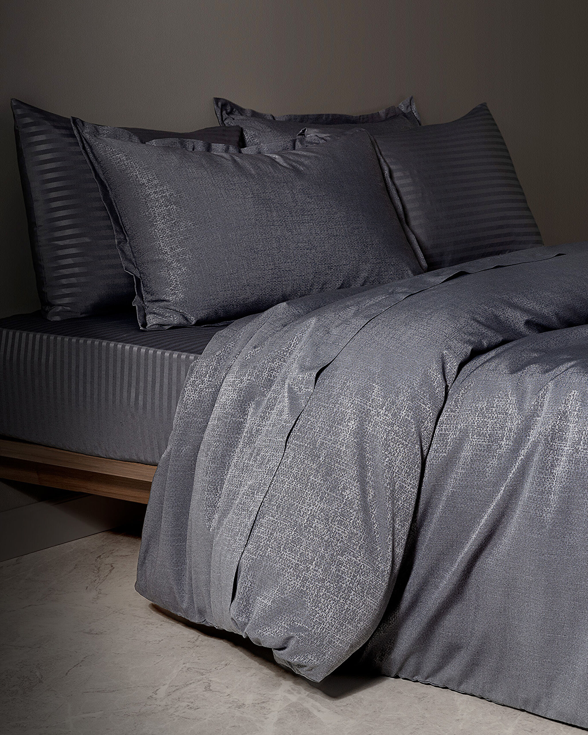 ⁠ Vézelay Duvet Cover Set - Jacquard Satin_0}