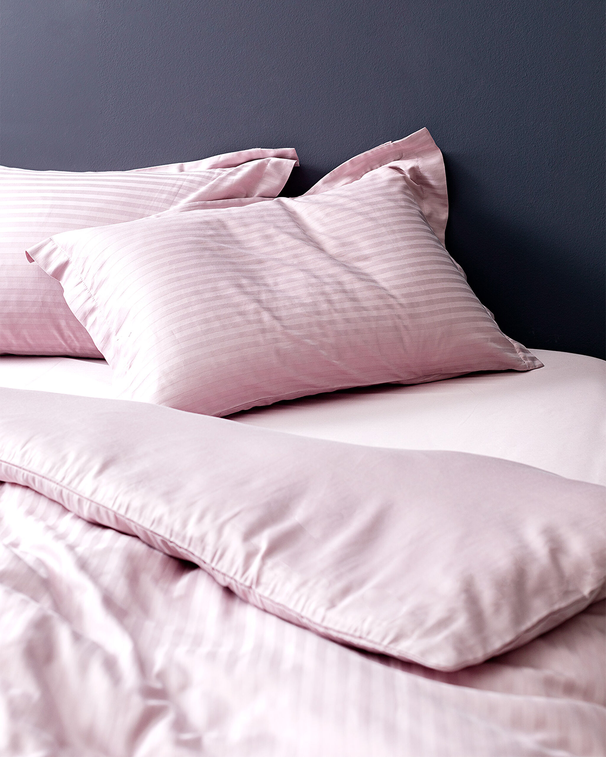 Parure de lit Elicia en satin rayé, taille familiale – Prune clair - 2