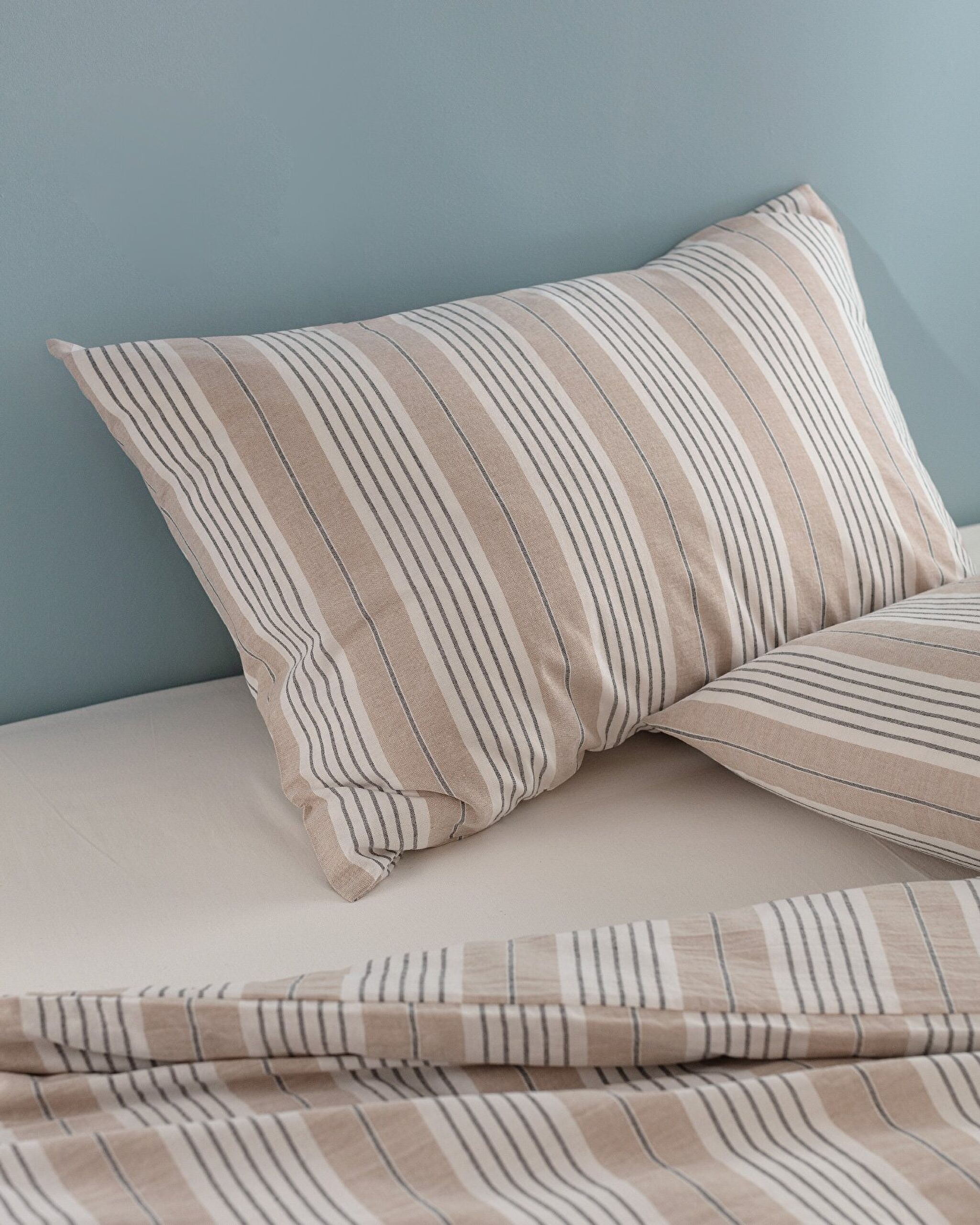 Ensemble de housse de couette teint en fil simple Darvell - 2