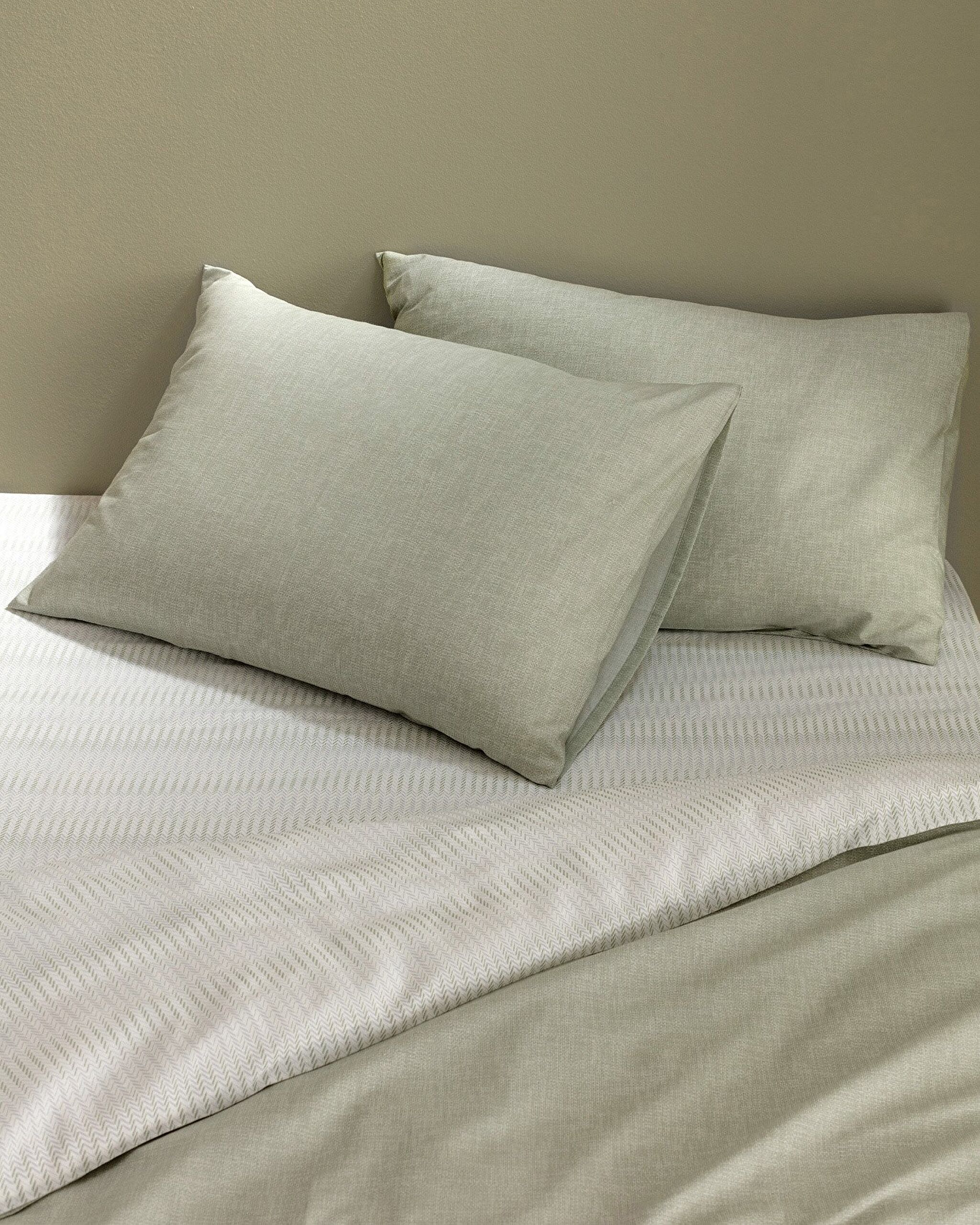 Ensemble de housse de couette imprimée simple Delrico - 2