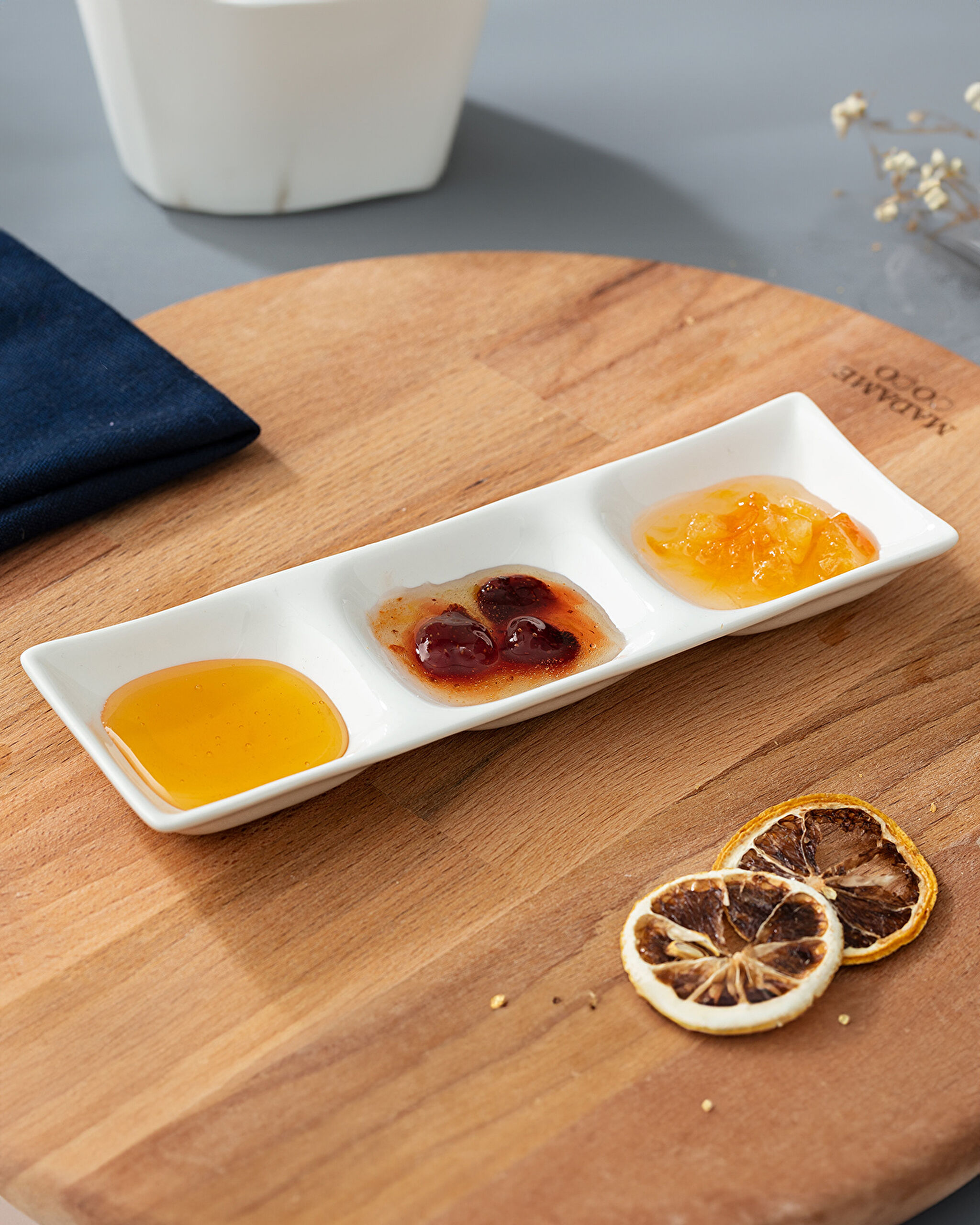 Petit Concept 3-Piece Sauce Bowl - 0