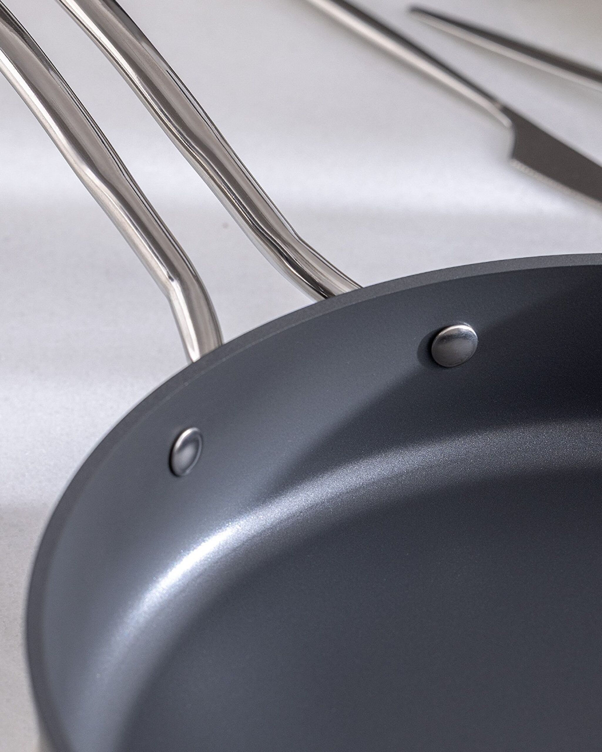 Titanyum Profesional Tava - Antrasit - 26 cm - 4