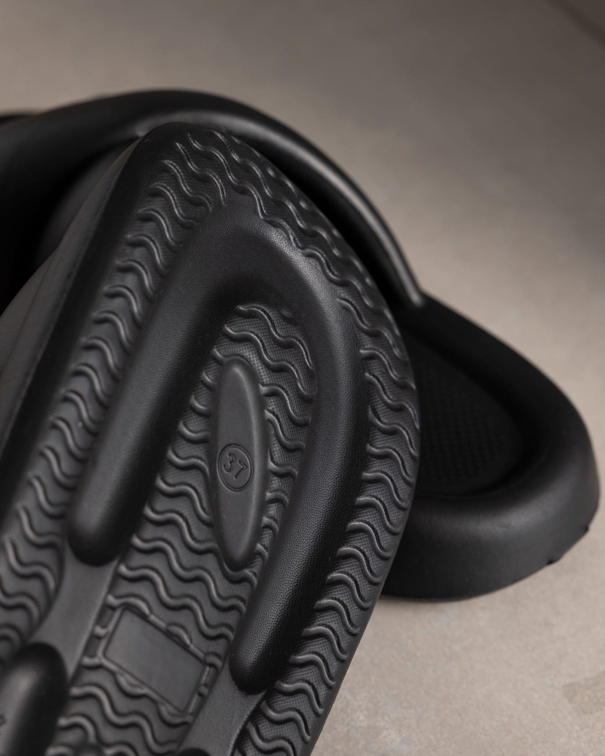 Faustin Women-s Slippers - 2