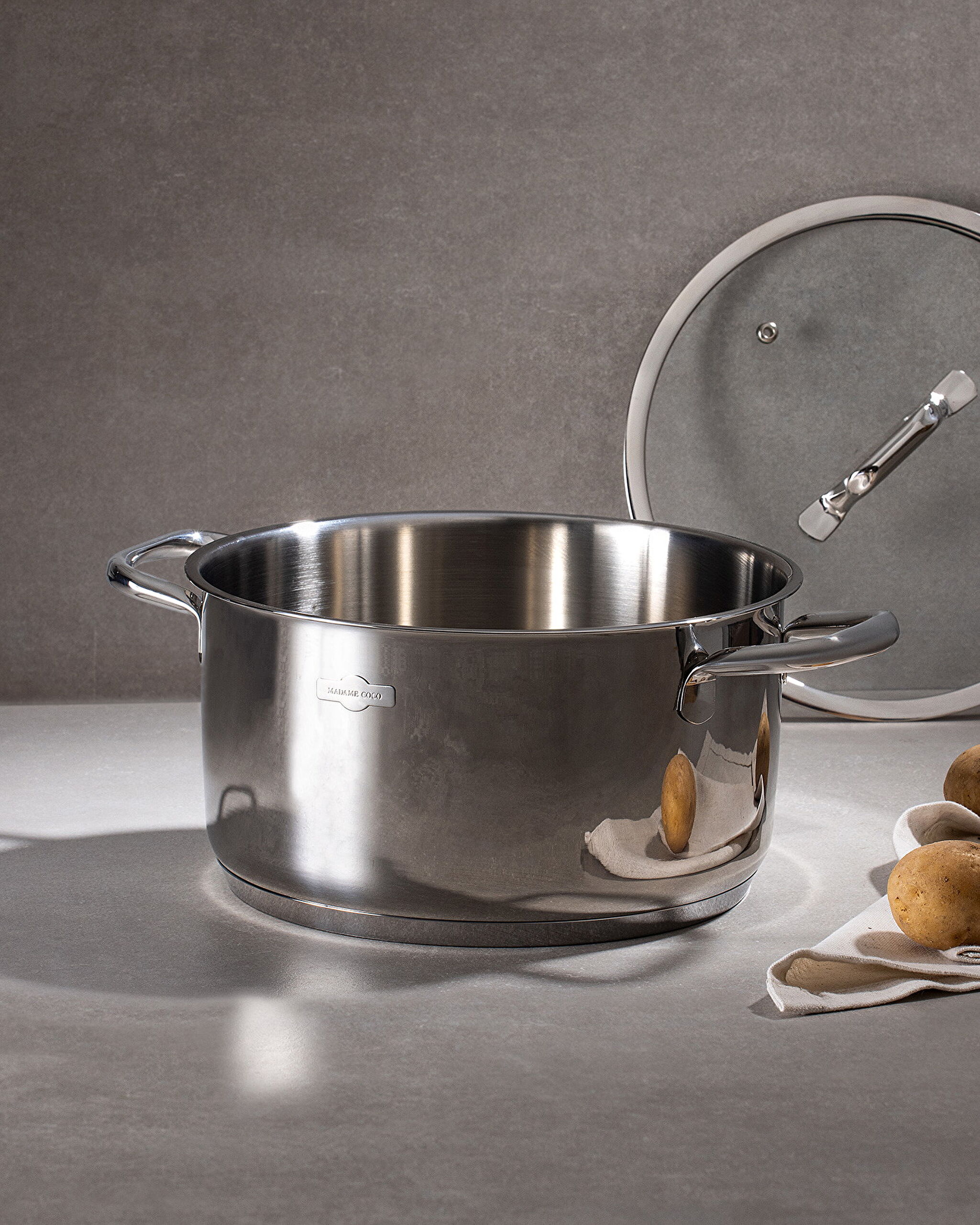⁠ Nova Deep Pot 24cm_1}
