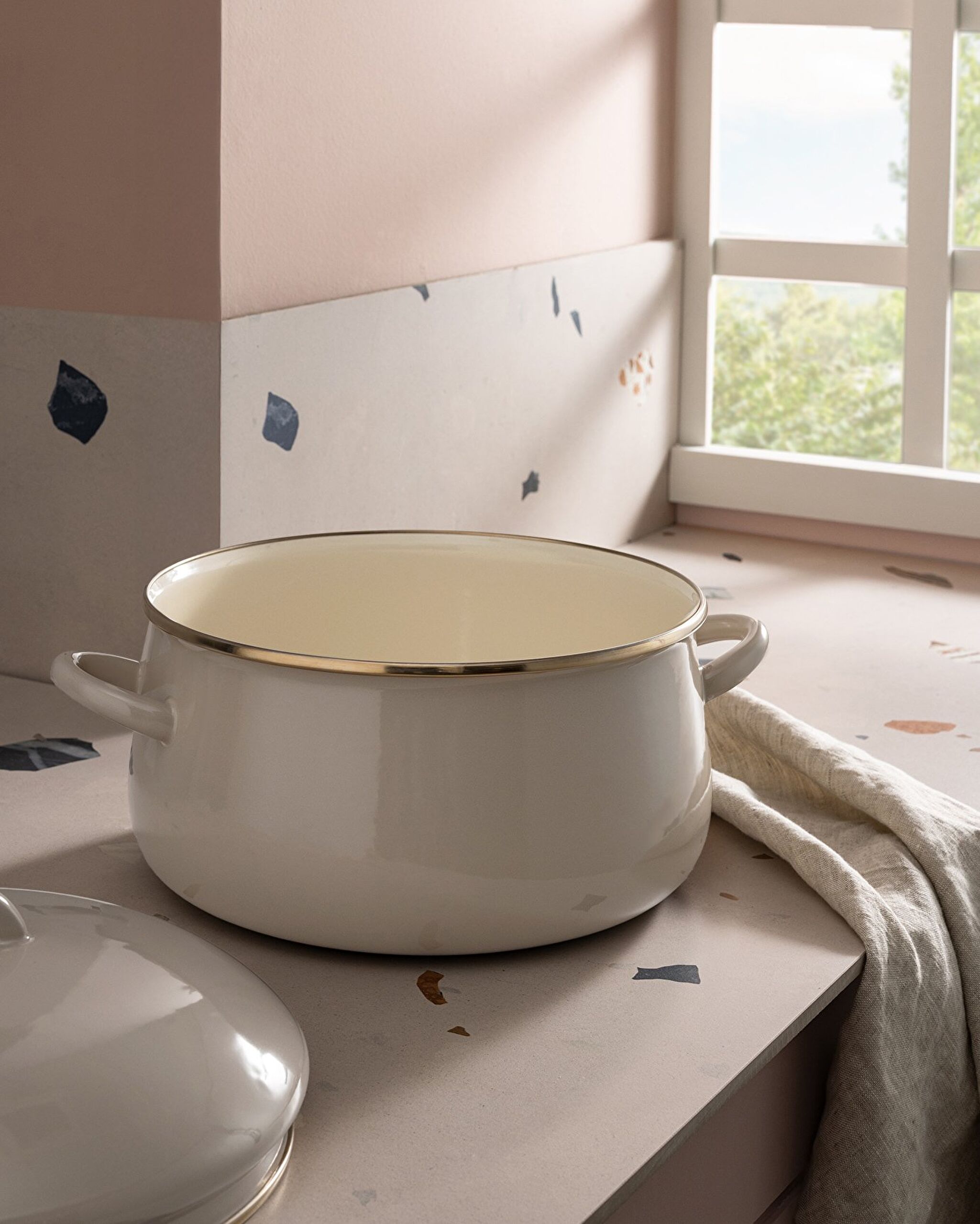 Montferry Casserole - 24 Cm - 1