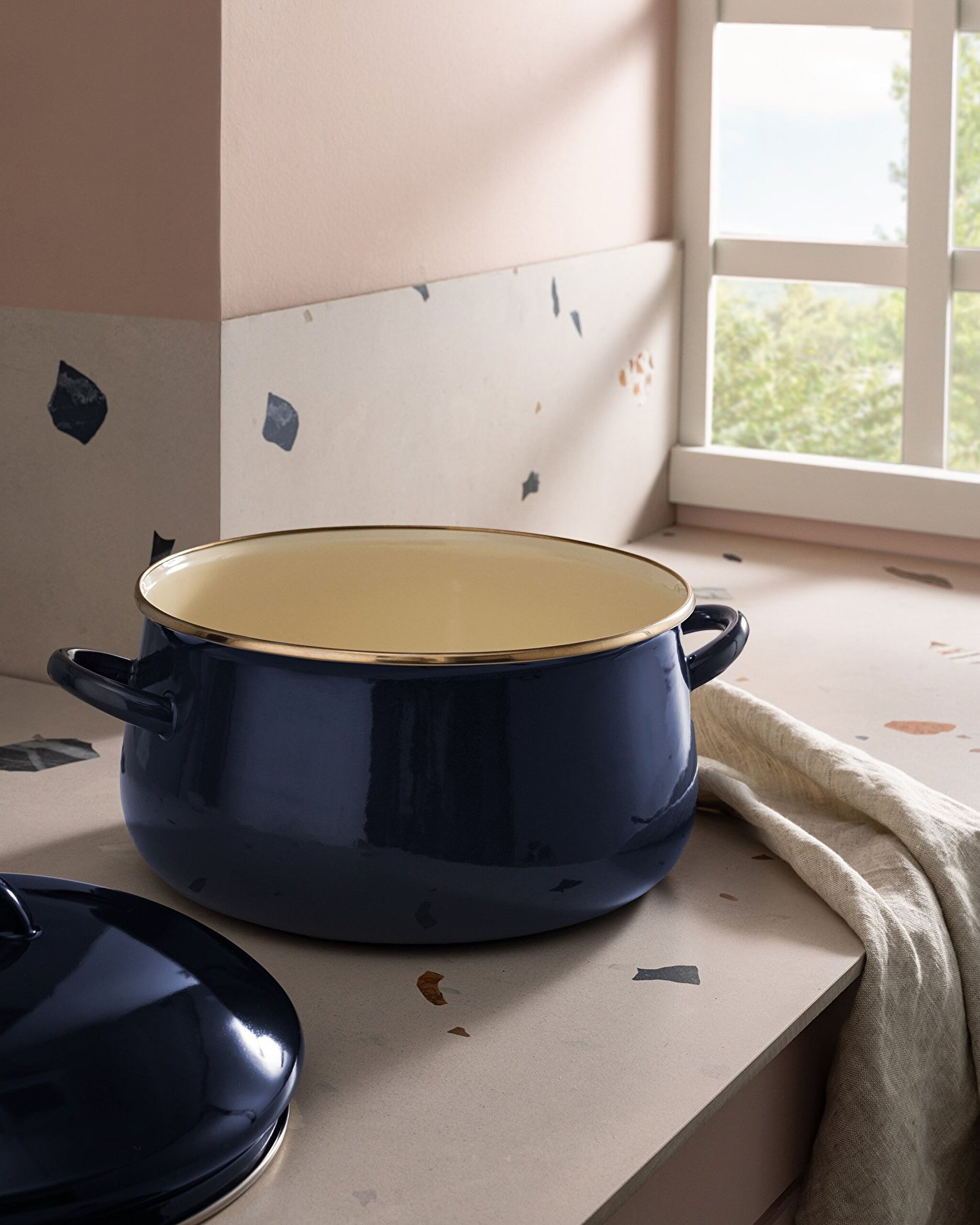 Montferry Casserole - 24 Cm - 1