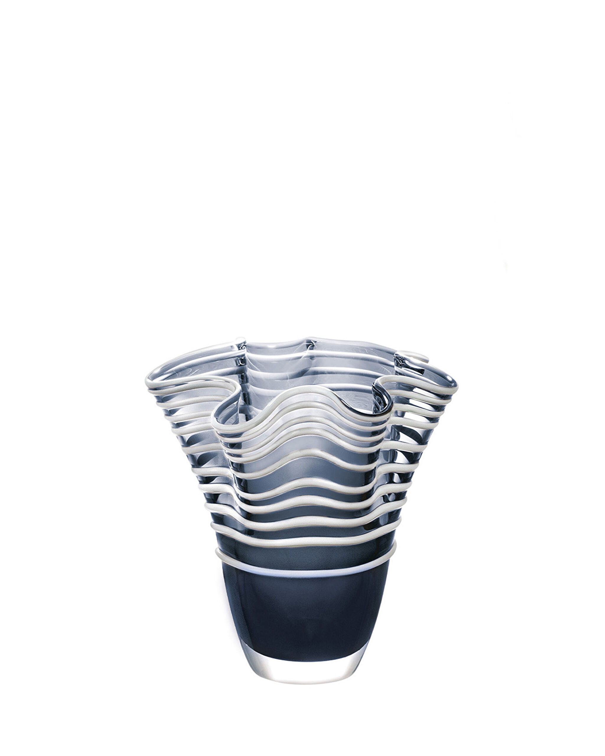 - حجم صغير - 4