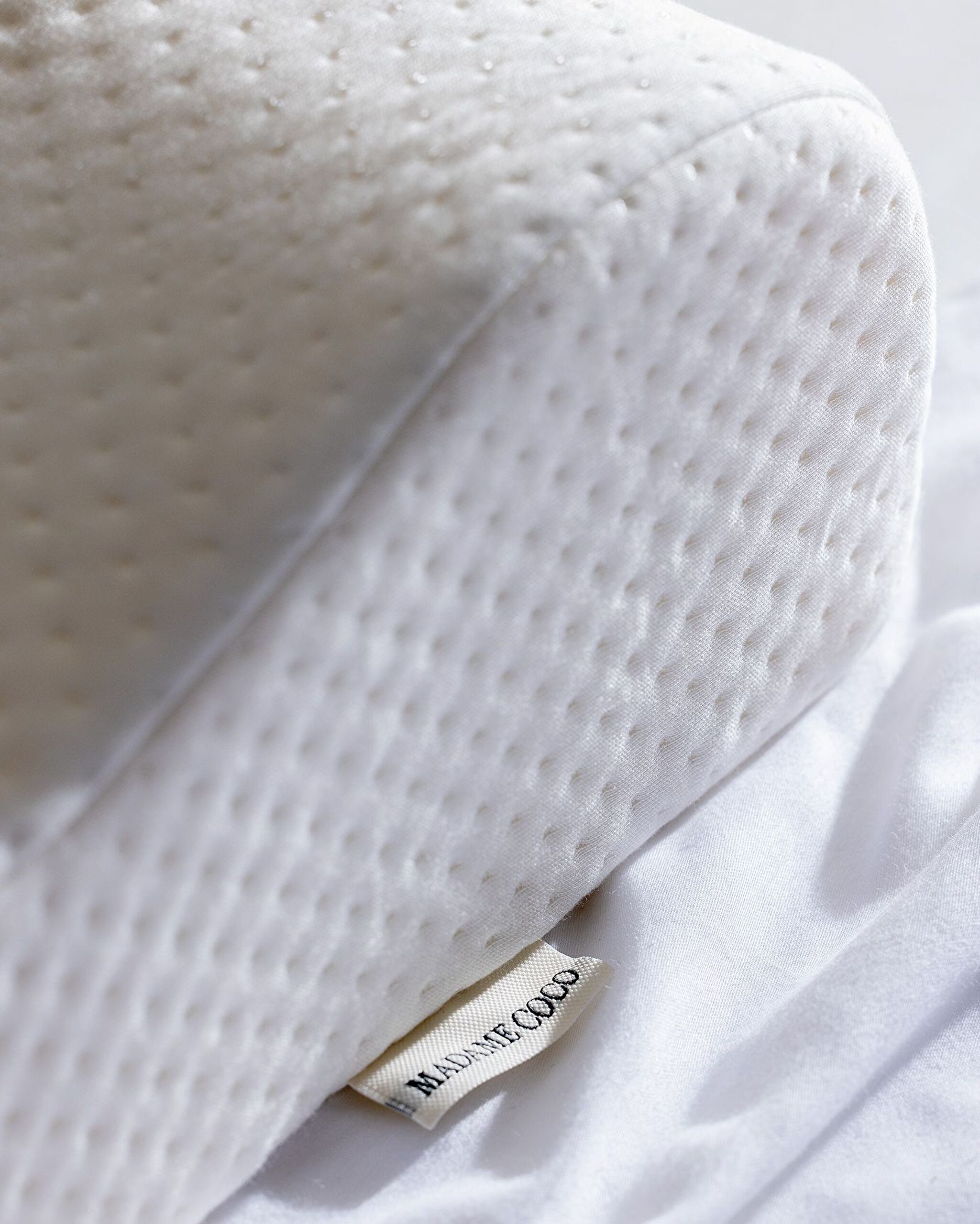 Valeria Visco Orthopedic Pillow - White - 52x42 cm - 2