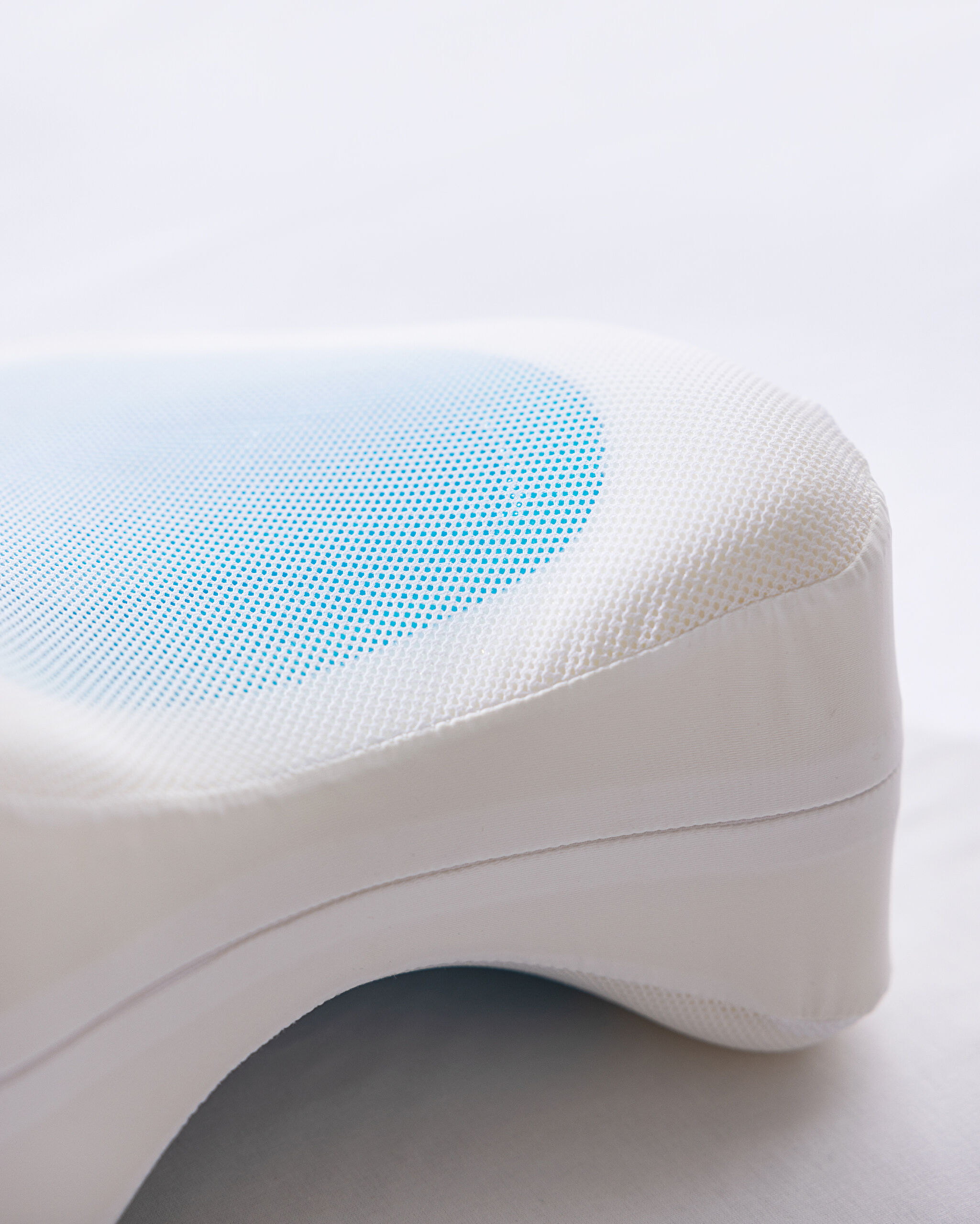 Audrey Functional Pillow - White - 25x15x25 cm - 2