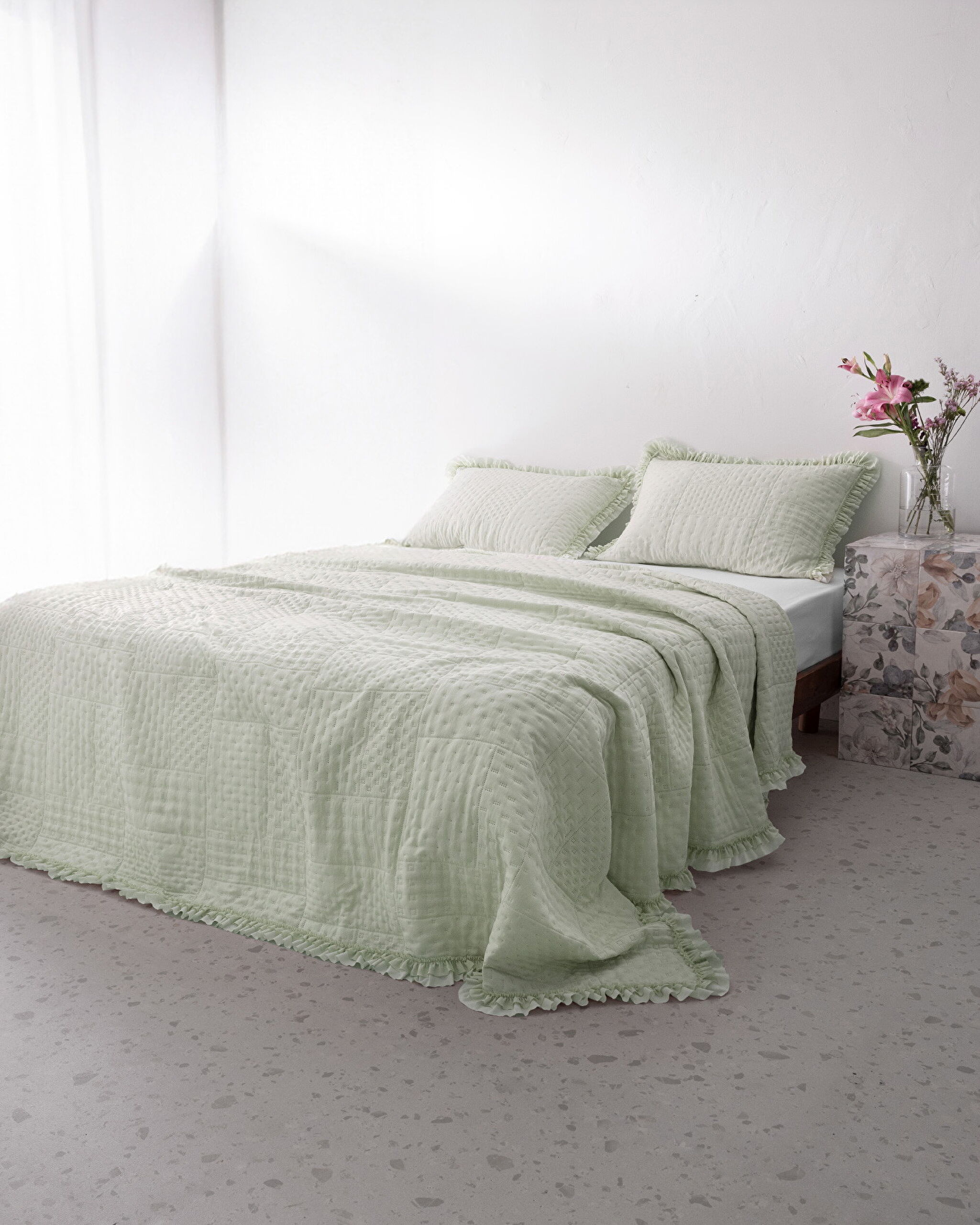 ⁠ Medus  Double Sizebedspread Set_0}