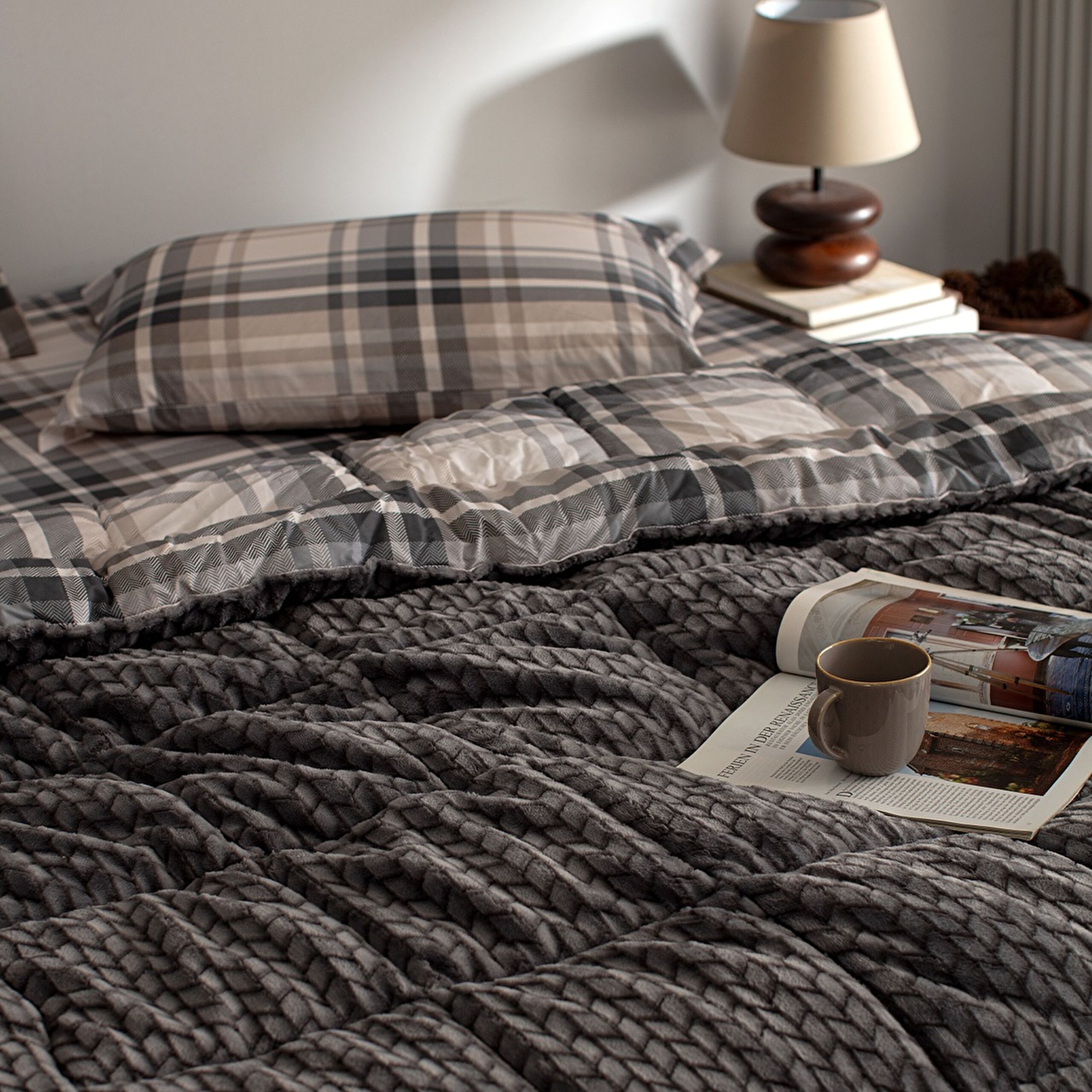 ⁠ Beth Double Wellsoft Comforter Set - Anthracite_1}