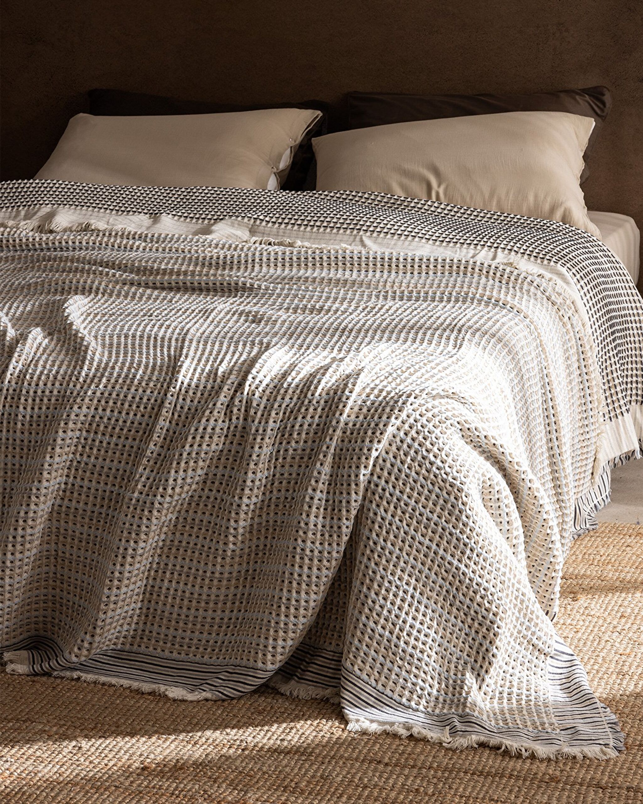 Couvre-lit Bresdon double 100 % coton - Beige/Bleu - 1