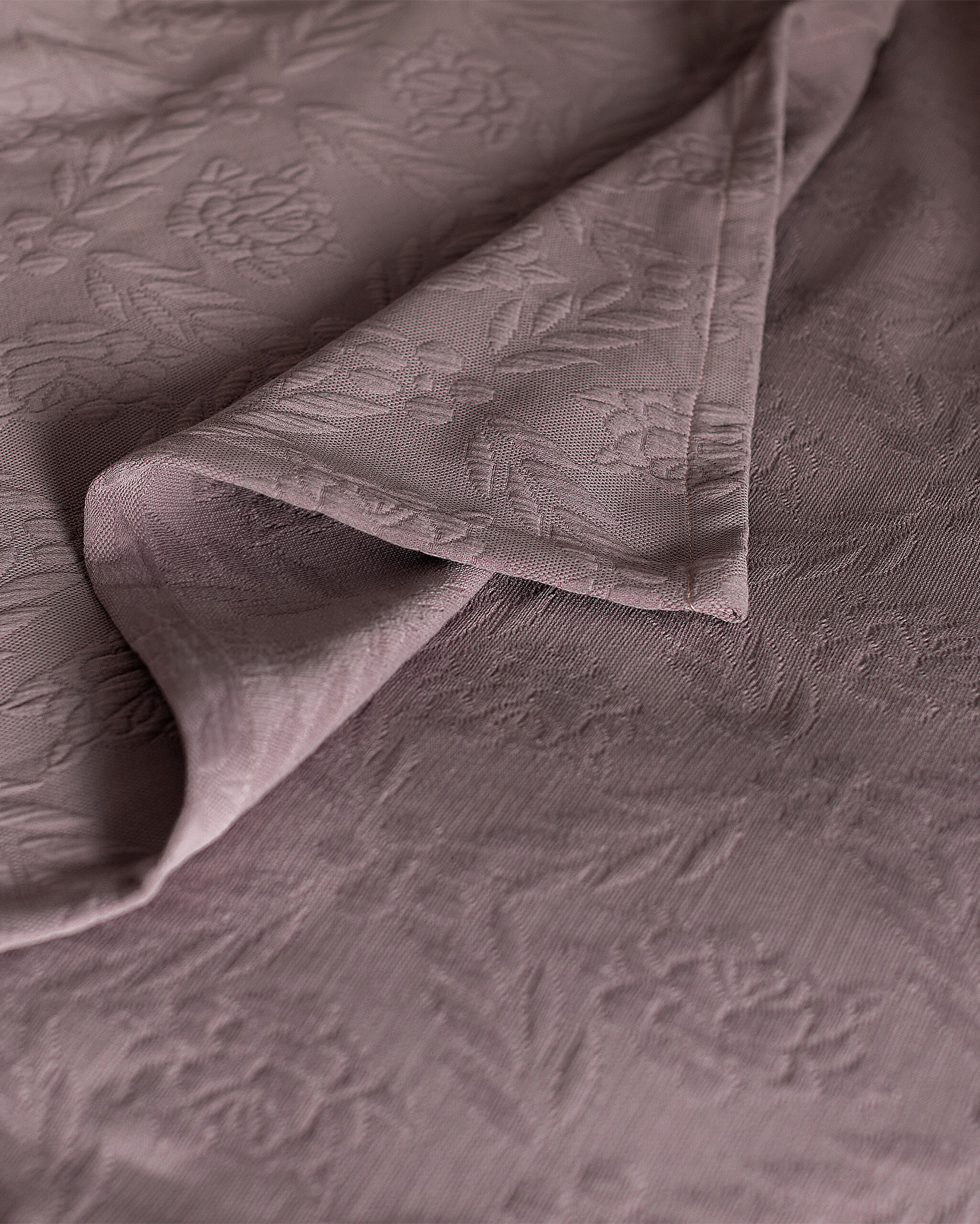 ⁠ Floralies King Size Kedpread - Luxury Collection - Plum_2}