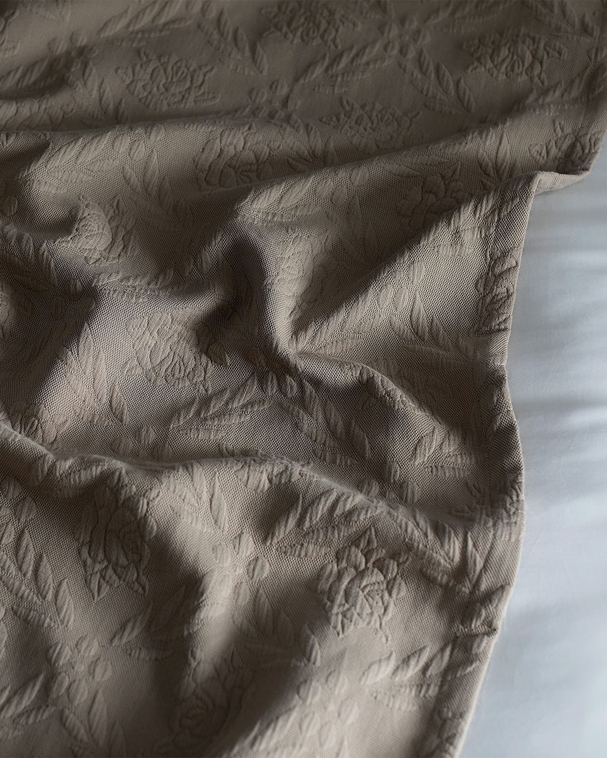 Floralies King Size Yatak Örtüsü - Lüks Koleksiyon - Bej - 3