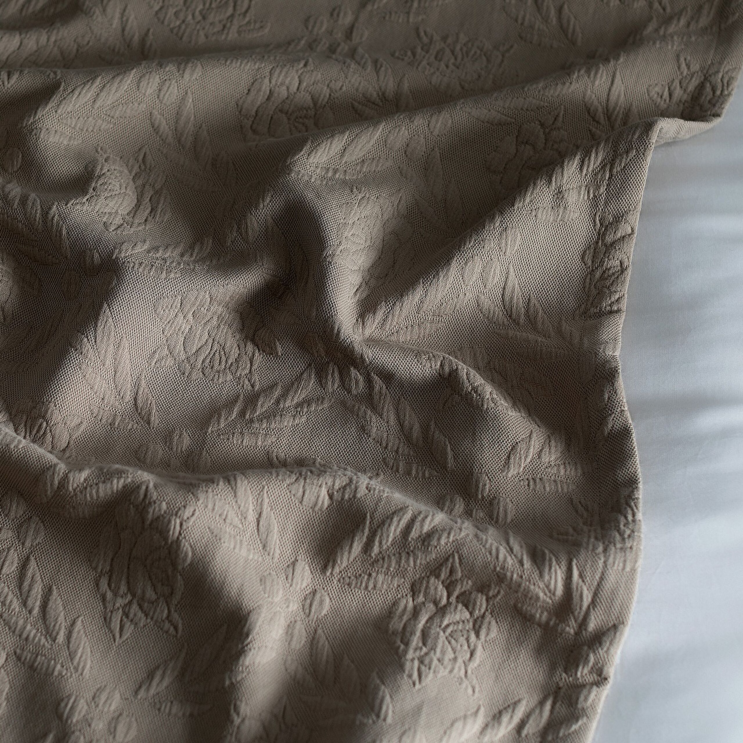 Floralies King-Size-Tagesdecke – Luxuskollektion – Beige - 3