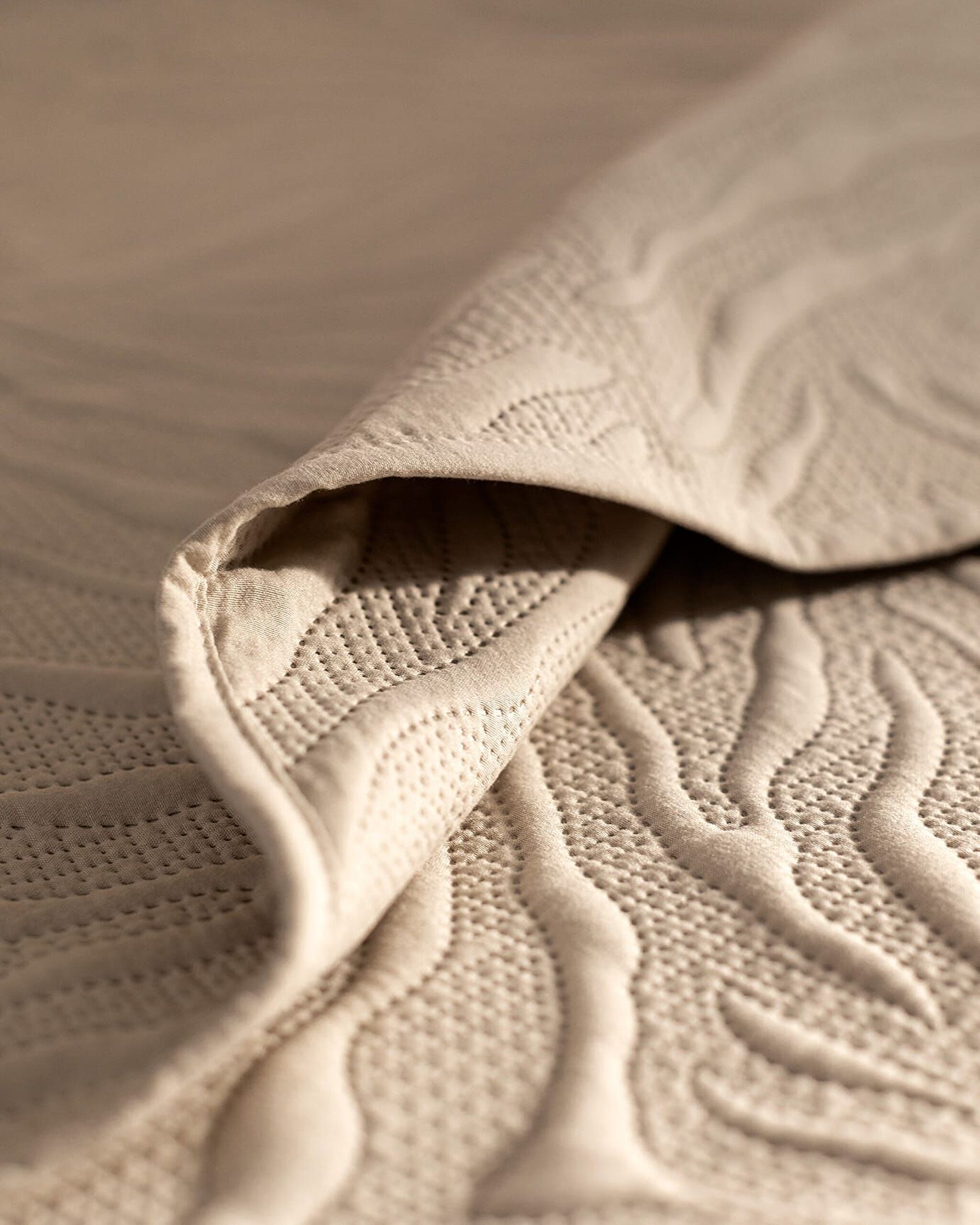 Cher King-Size-Tagesdecken-Set – Beige - 5