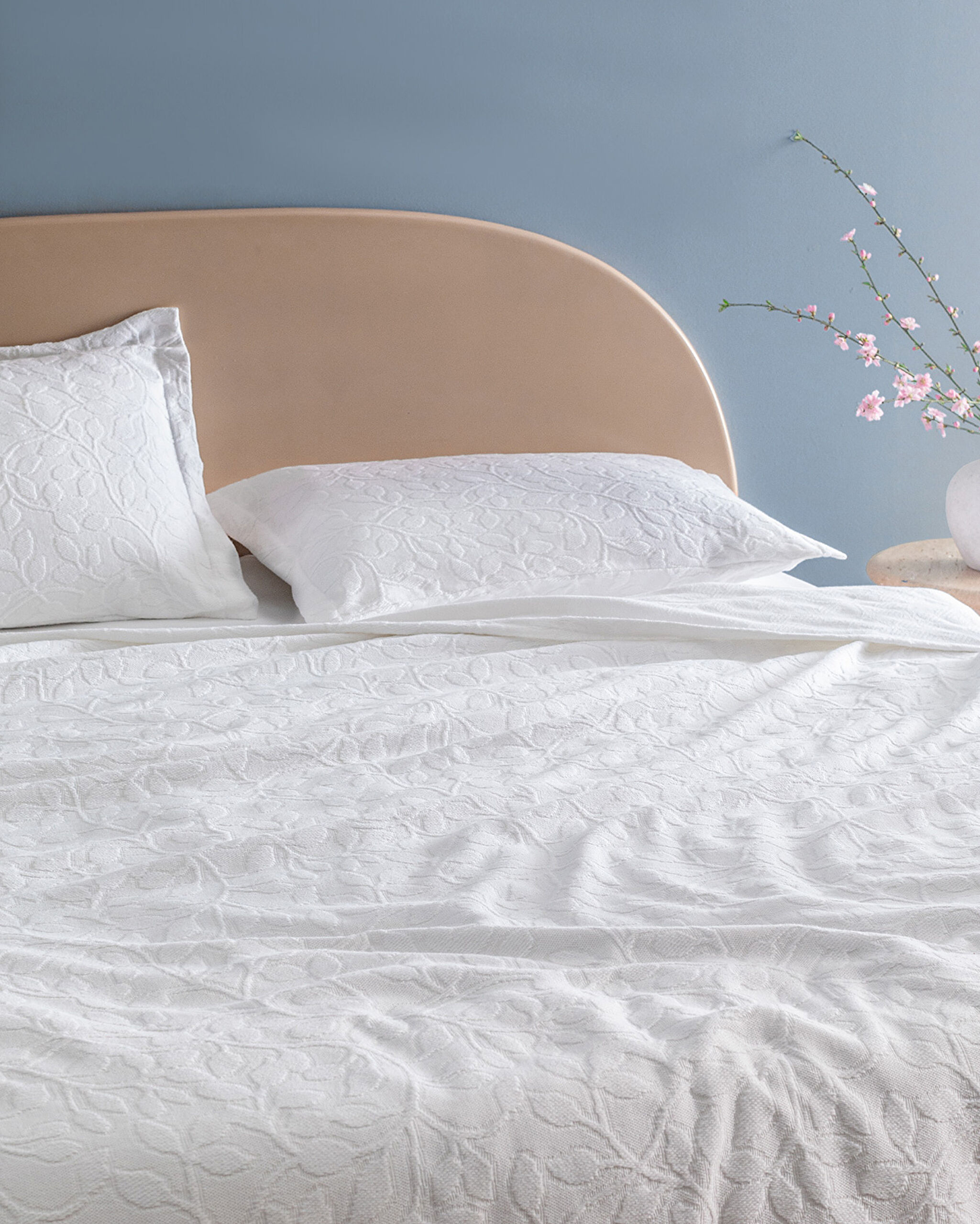 Chantal King Size Tagesdecke aus 100 % Baumwolle – Weiß - 1