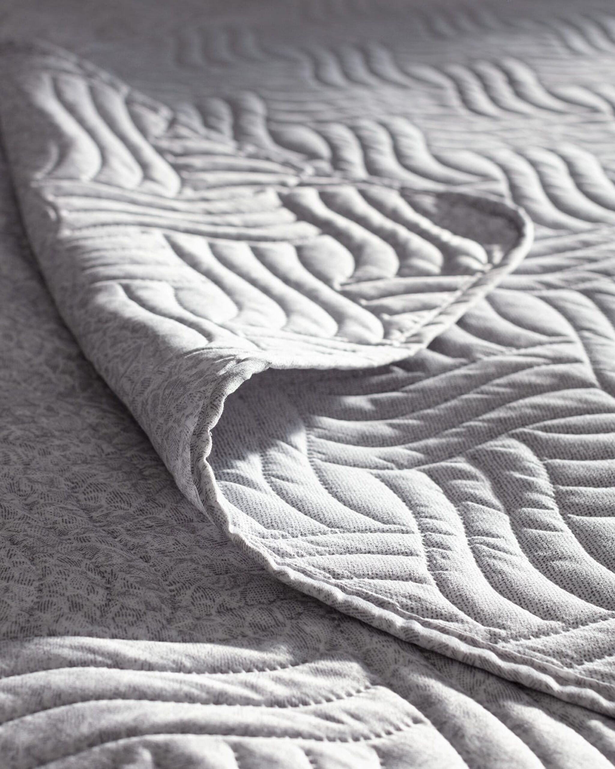 Grelot King Size Bedspread - 5