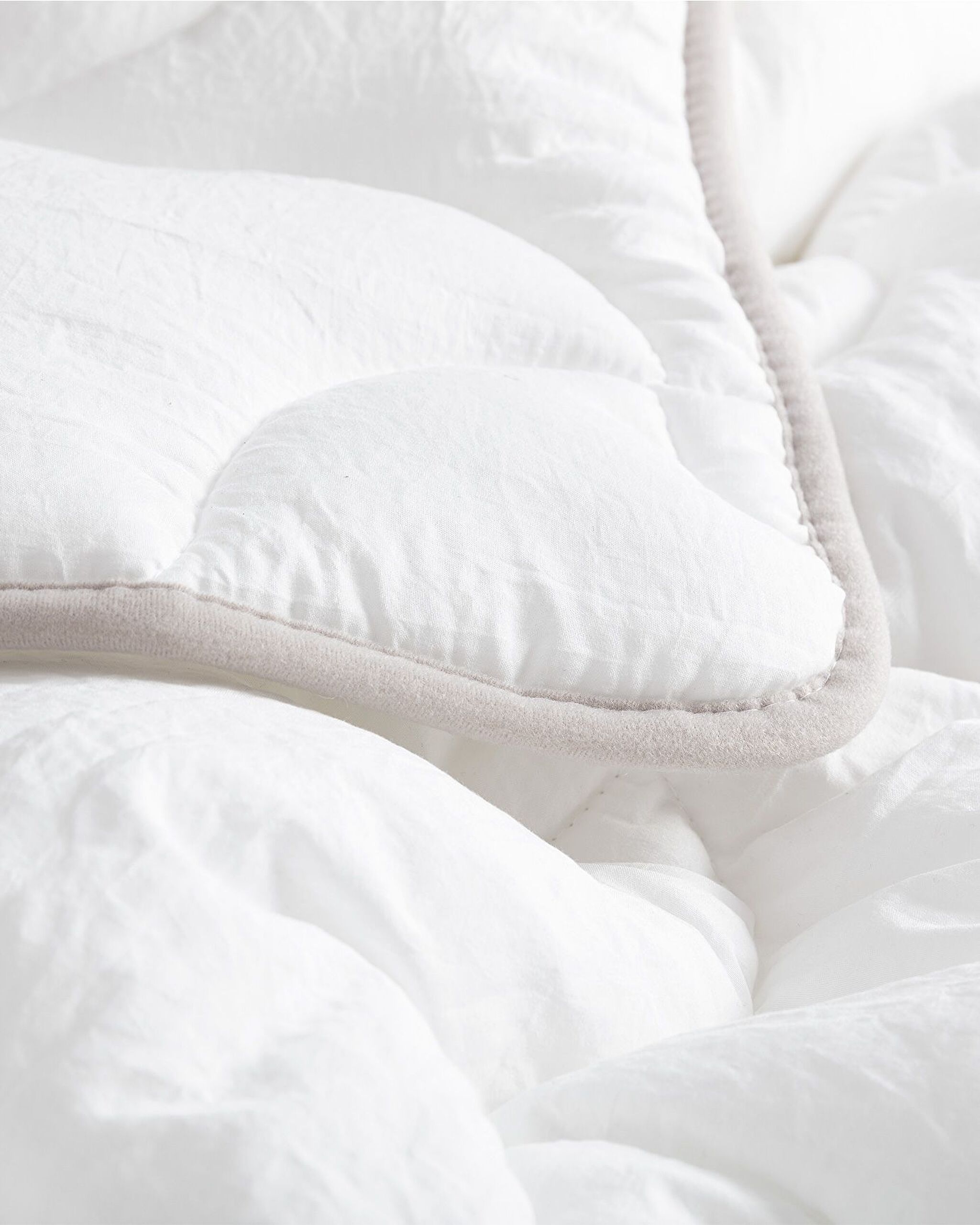 Odette Single Bamboo Quilt - White - 3