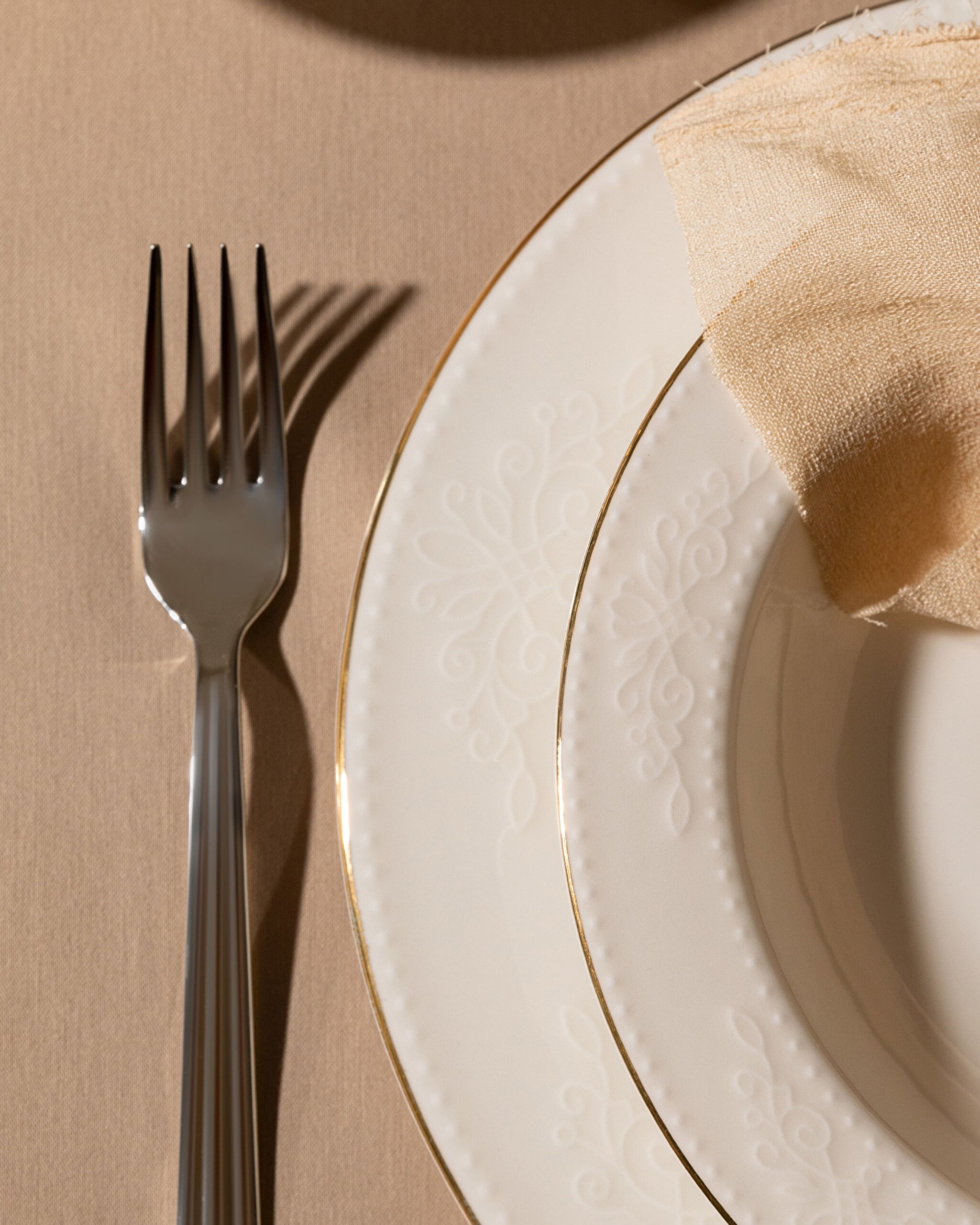 ⁠ Relief 24 Piece Dinner Set Gold/platinum_7}