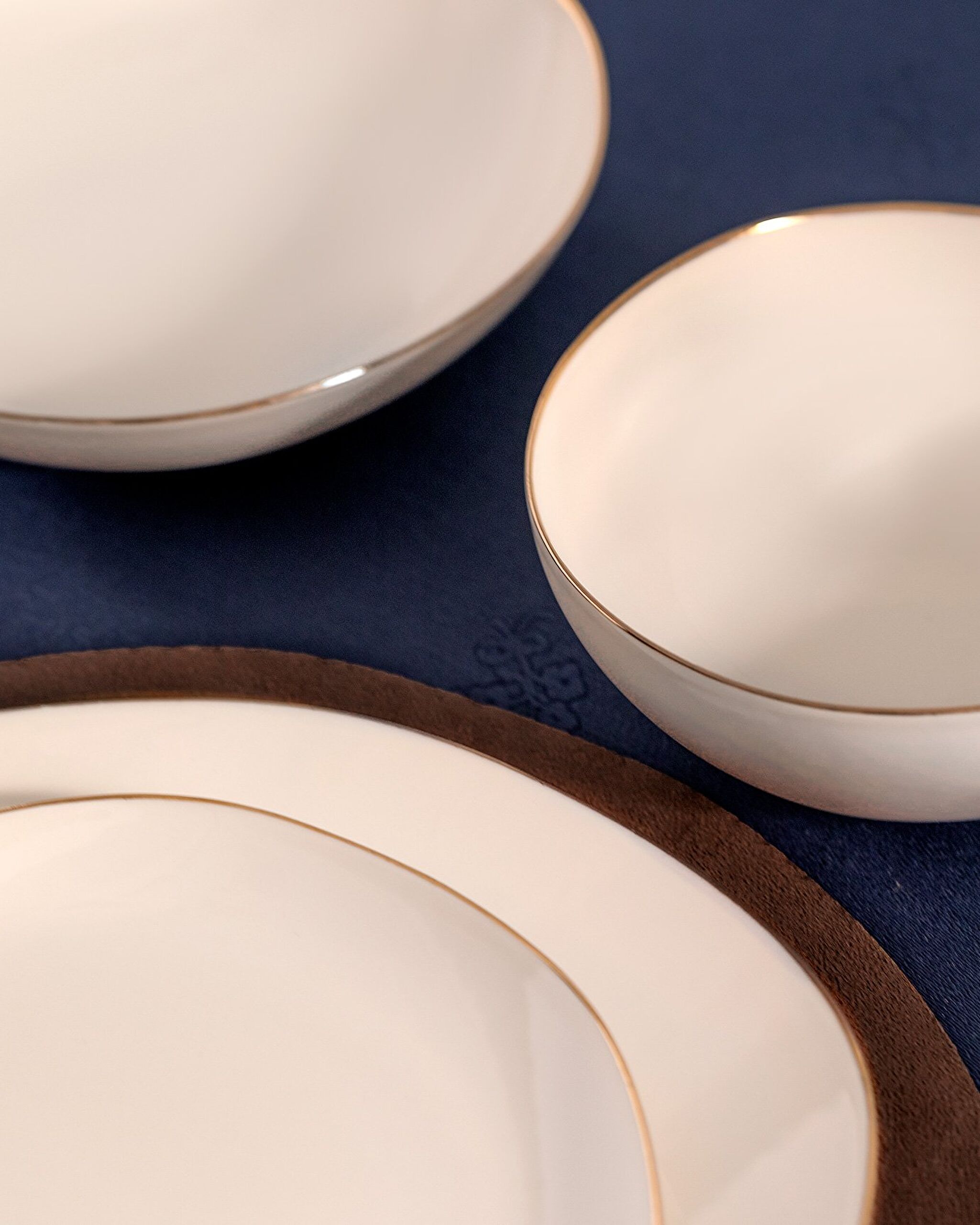 Alette Dinner Set  24 Pcs - 3