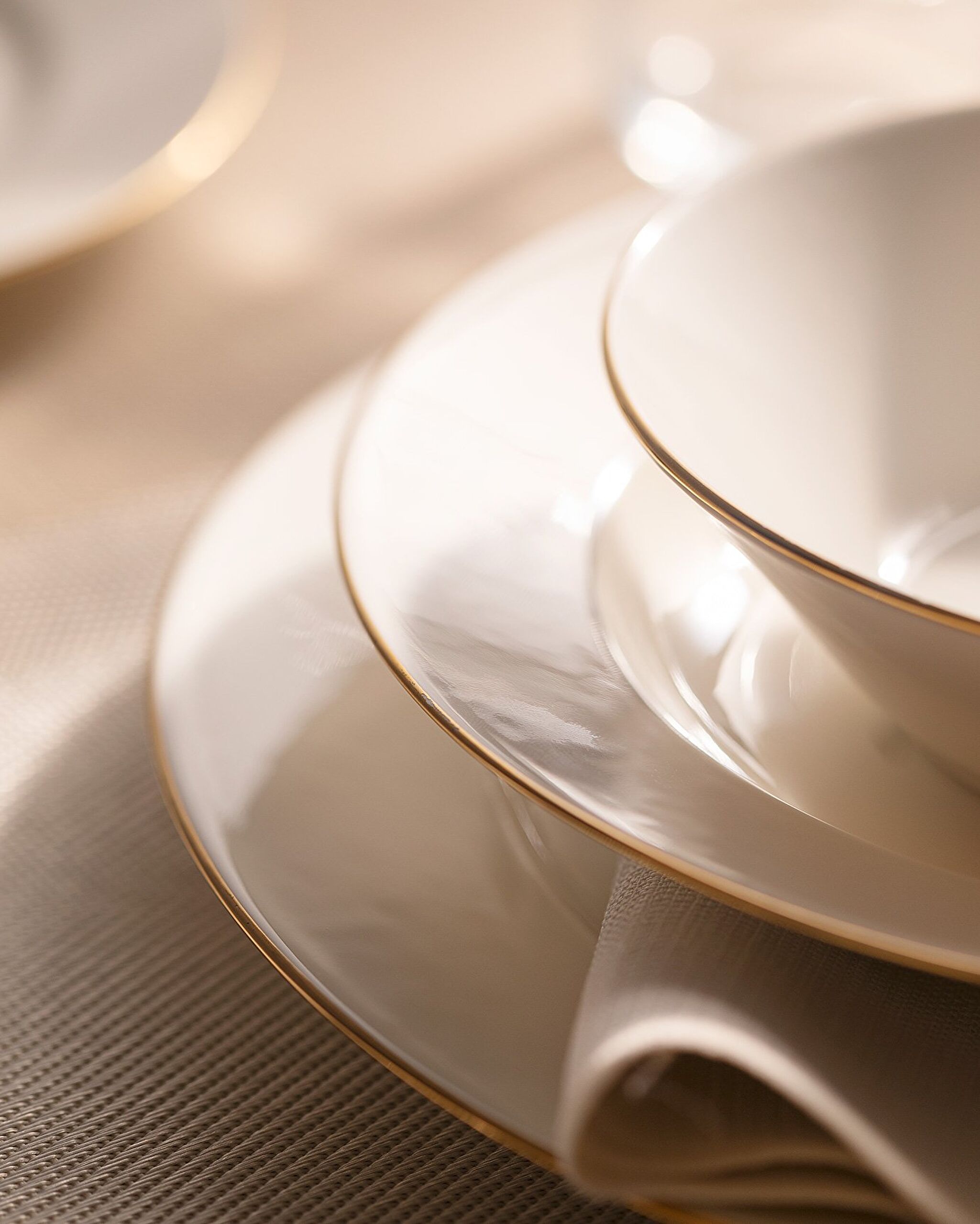 Ariane Dinner Set  24 Pcs - 2