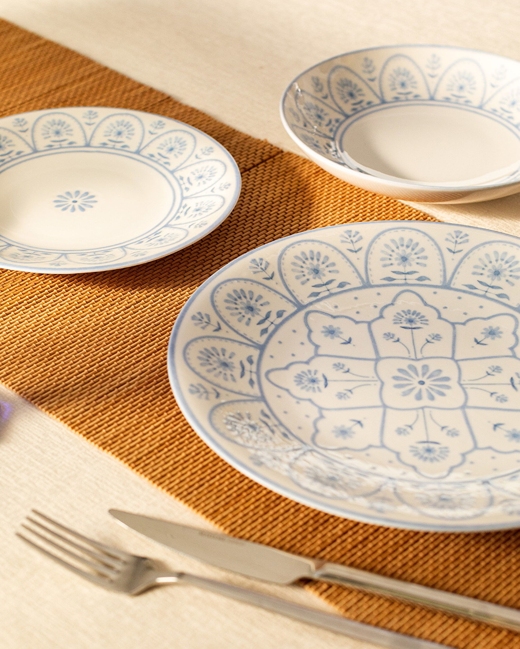 ⁠ Robin 24 Piece Dinner Set_4}