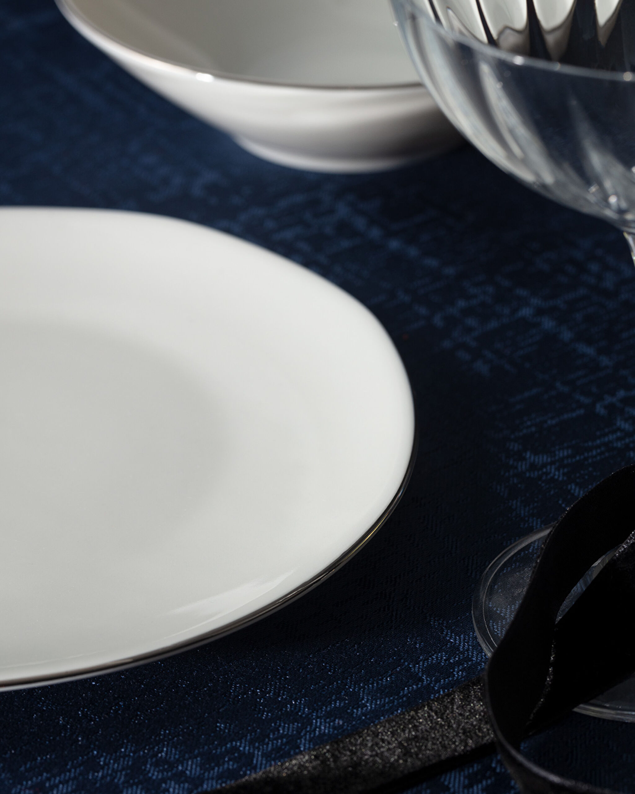 ⁠ Collin 24 Piece Dinner Set Gold/platinum_4}