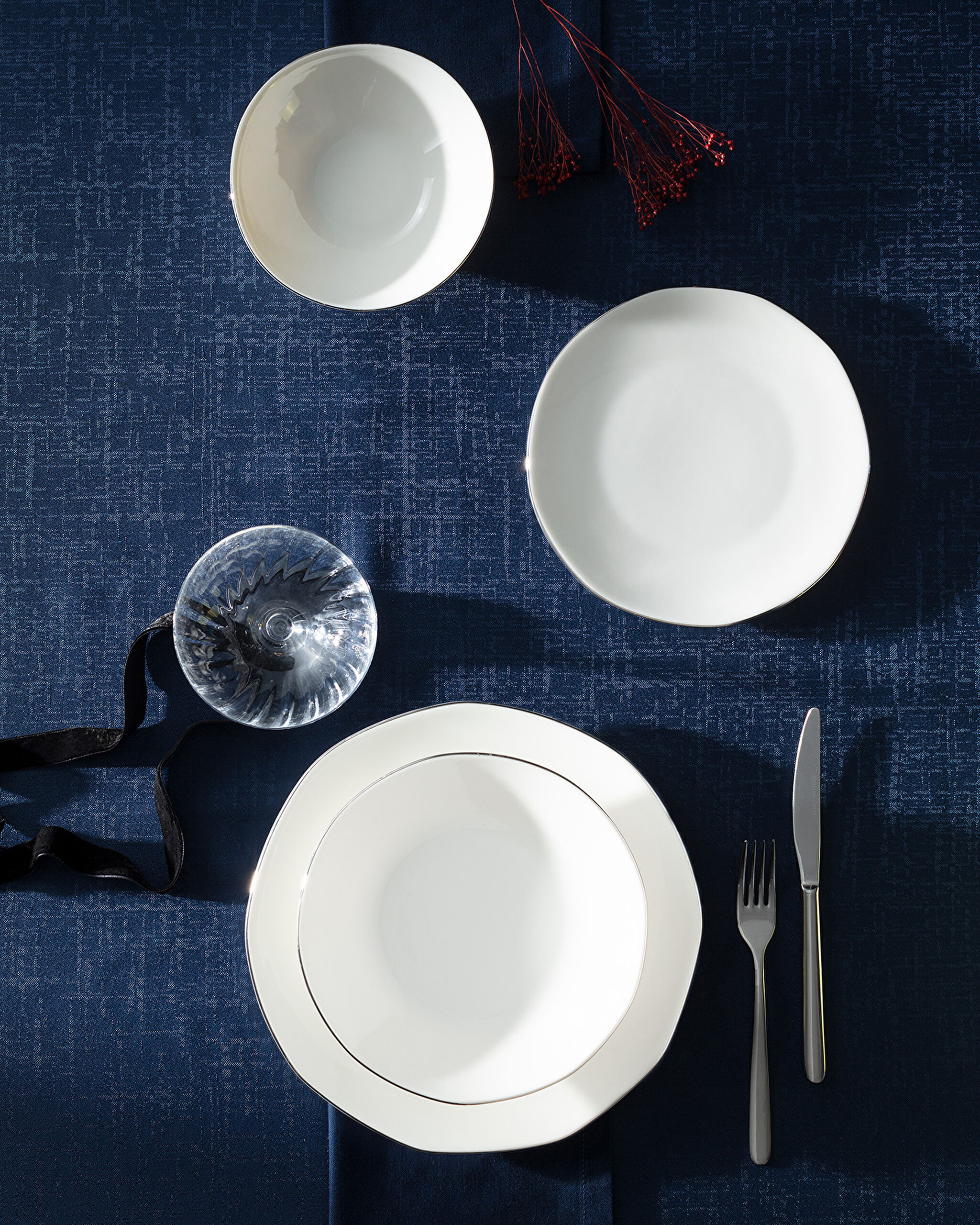 ⁠ Collin 24 Piece Dinner Set Gold/platinum_0}