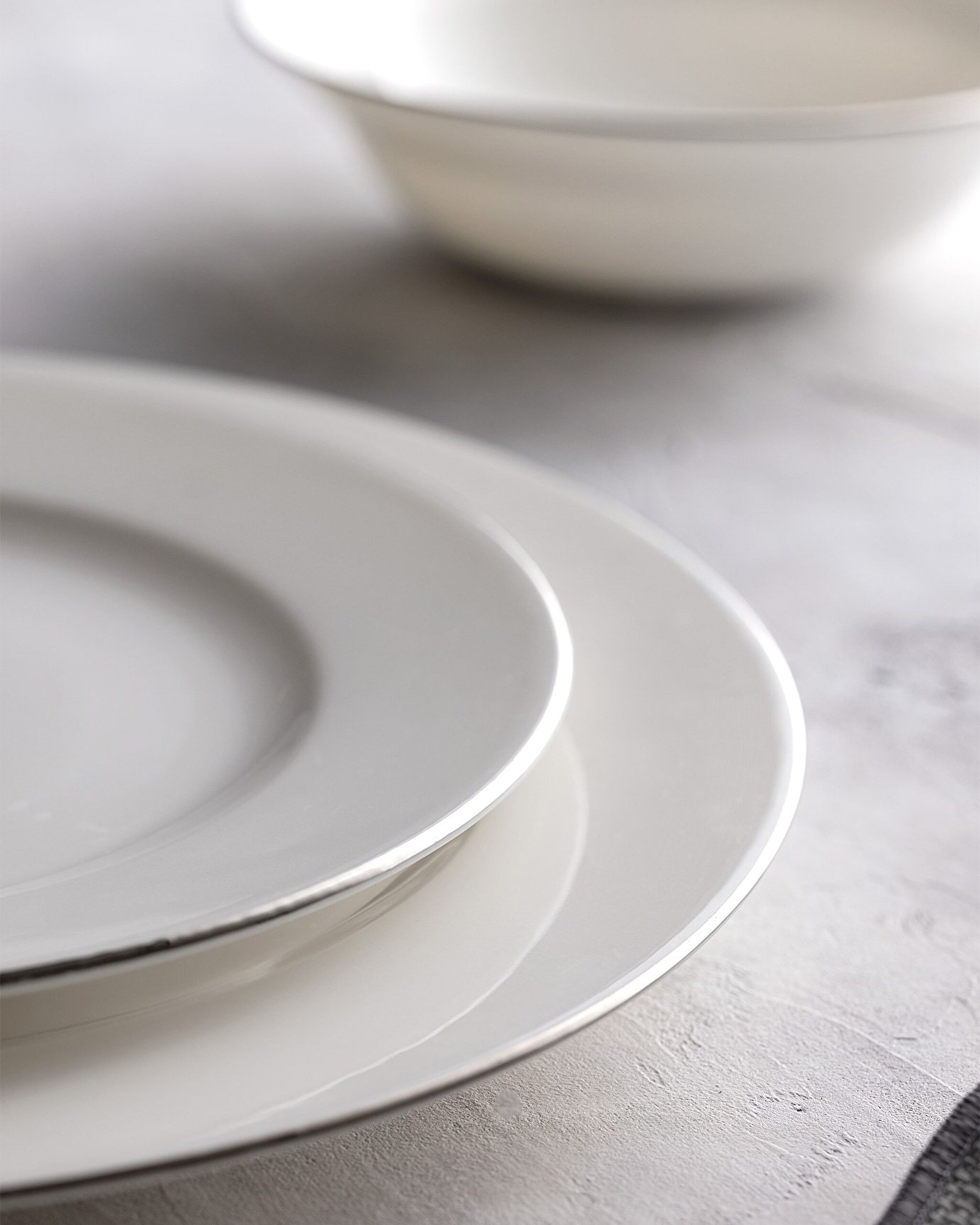 Galena 24 Piece Dinner Set Gold/platinum - 3