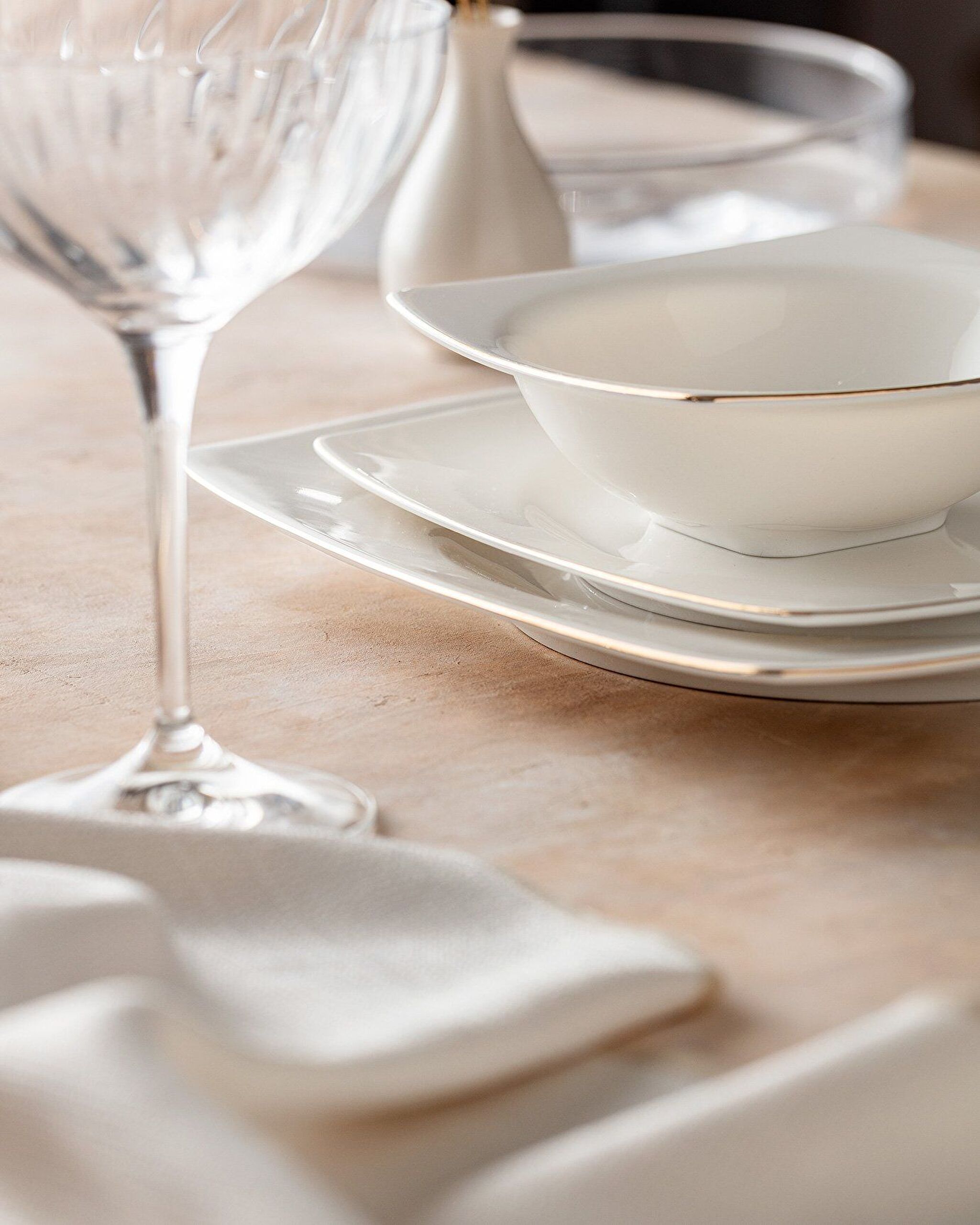 Nova 6 Kişilik 24 Parça Yemek Takımı - Beyaz/Gold - 1