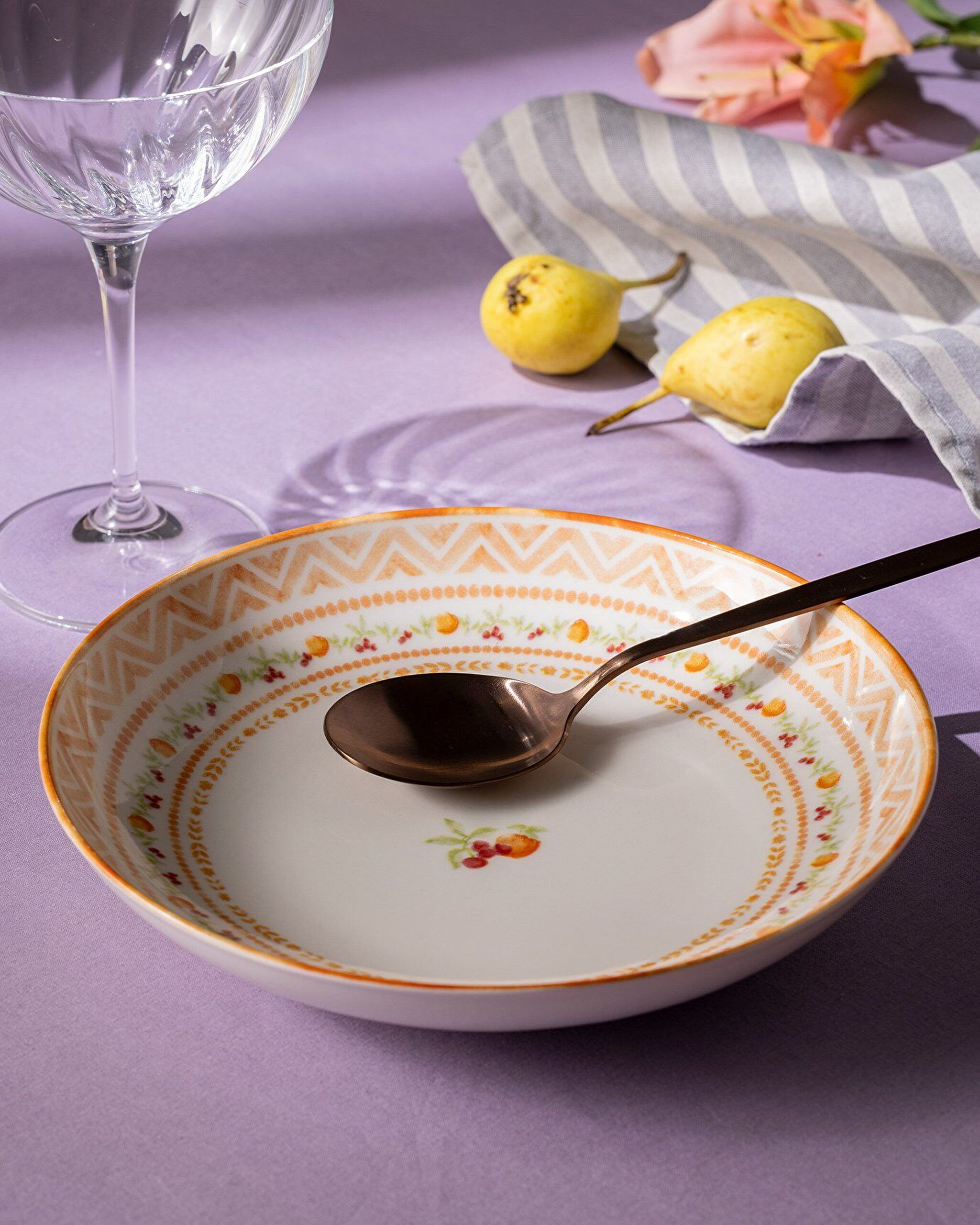 Carmen 24 Piece Dinner Set - 4