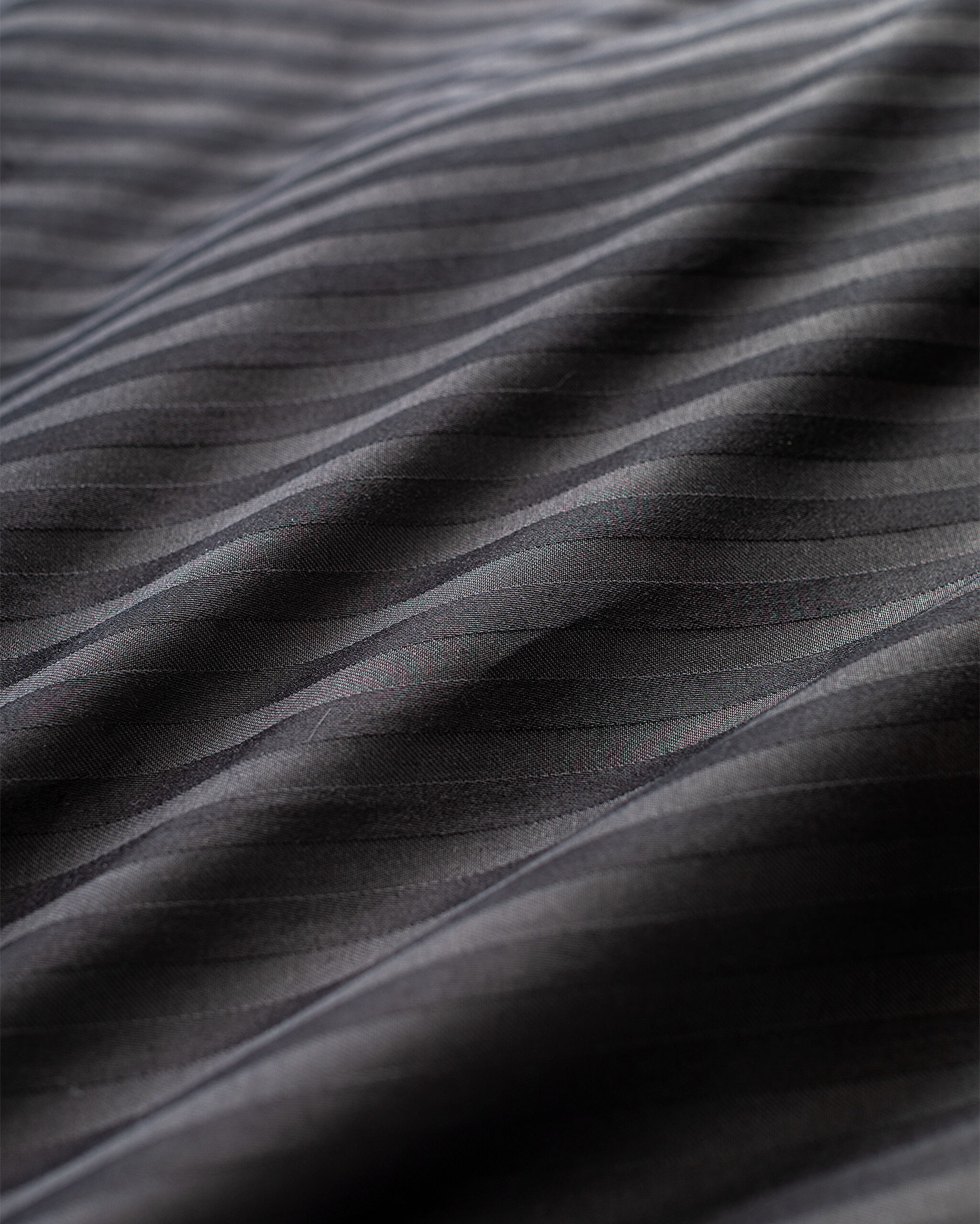 Elicia Super King Striped Satin Duvet Cover Set - 4