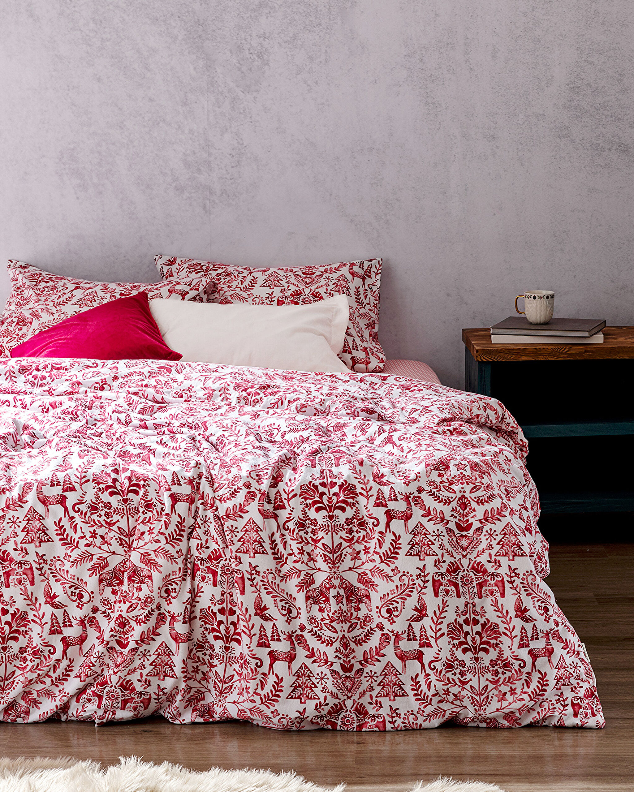 Edmon Super King Flannel Duvet Cover Set - 0