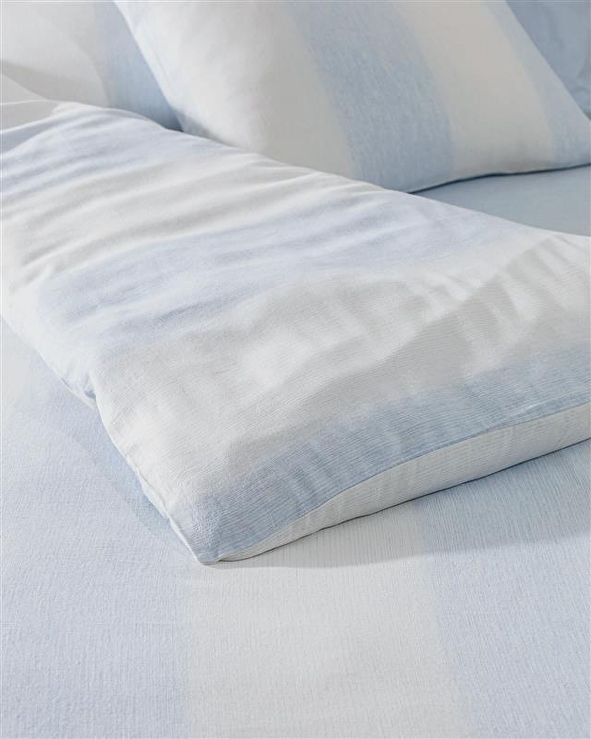 ⁠ Berthe Single Size Dobby Duvet Cover Set_0}