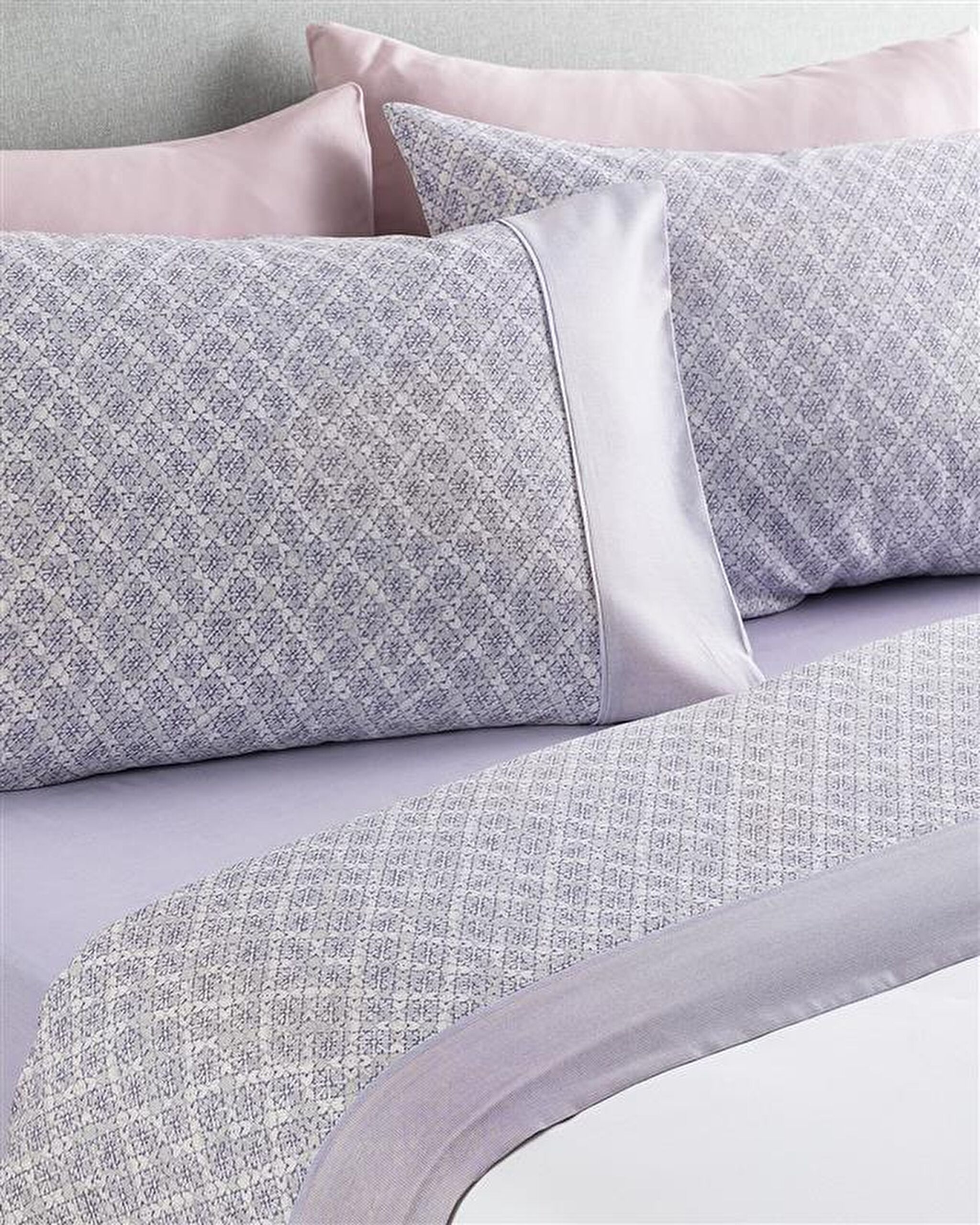 ⁠ Clarice Coco Crep Baskılı Upper Sheet Set_3}