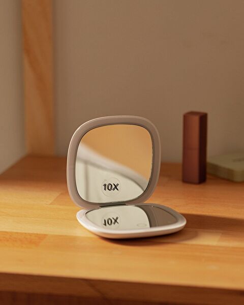 مرآة صغيرة - 1