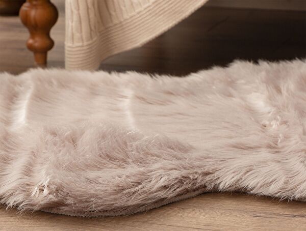 Leila Sheepskin - 2