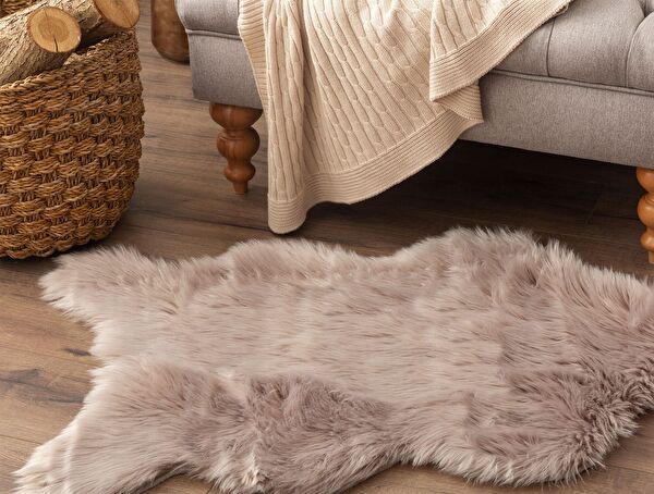 Leila Sheepskin - 1