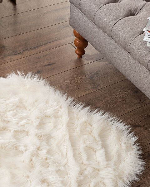 Leila Sheepskin - 1