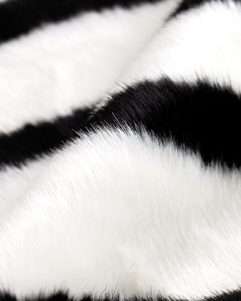 Aleon Cowhide - Black/White - 150x200 cm - 6