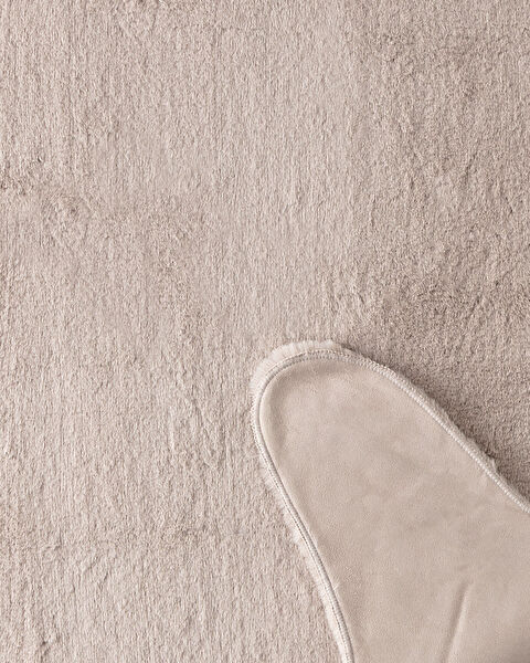 Arc En Ciel Imitation Rabbit Plush - 1