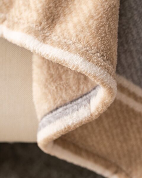 بطانية مطبوعة من أركاتشون ويلسوفت. - 3