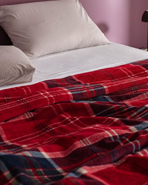 Tignes Single Welsoft Fleece Printed Blanket - Red - 1