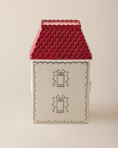 Isabella Home Figurine - 3