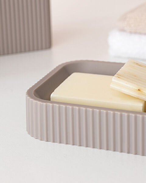 طقم حمام كيلي 3 قطع - 3