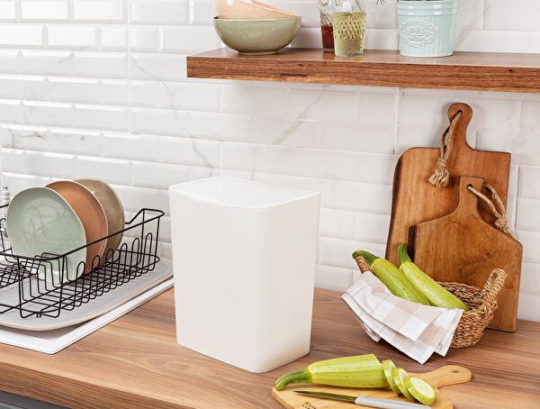 Olivier Switch Dustbin 8.5lt - 0