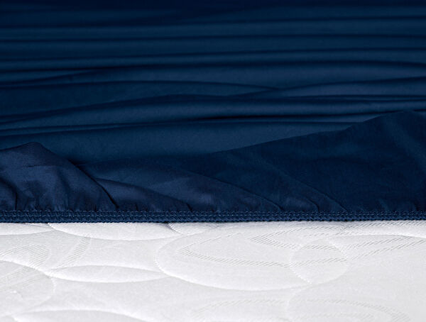 Drap en Satin Élastique Ciel King Size Plus - Bleu Marine - 1