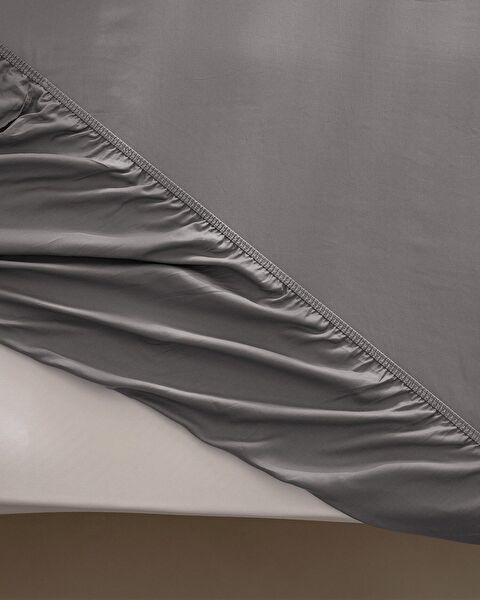 Ciel Satin Fitted Sheet - 3