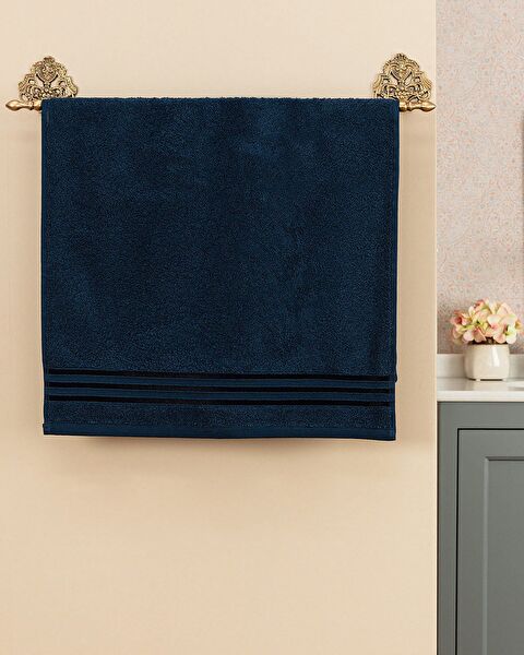 Maynor Flouche Face Towel - 0